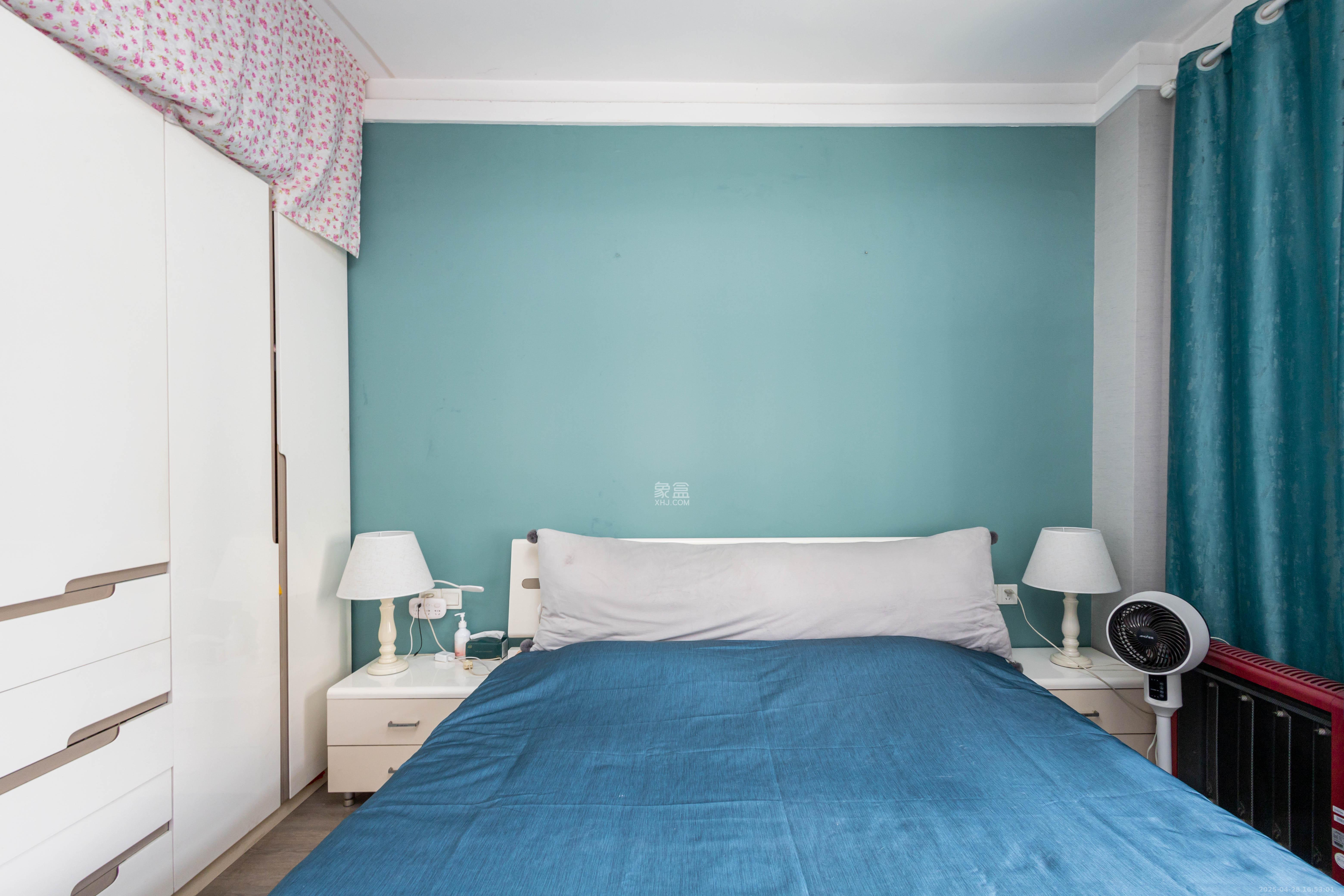 星城国际 2室2厅1卫 53.38万 星城国际 2室2厅1卫 53.38万卧室