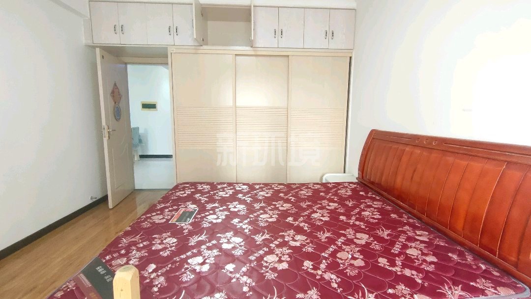 公园世家 1室0厅0卫 1580.0元/月 公园世家 1室0厅0卫 1580.0元/月室内图