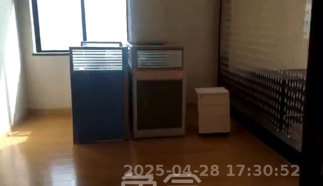 标志商务中心  1室1厅1卫   6500.00元/月室内图