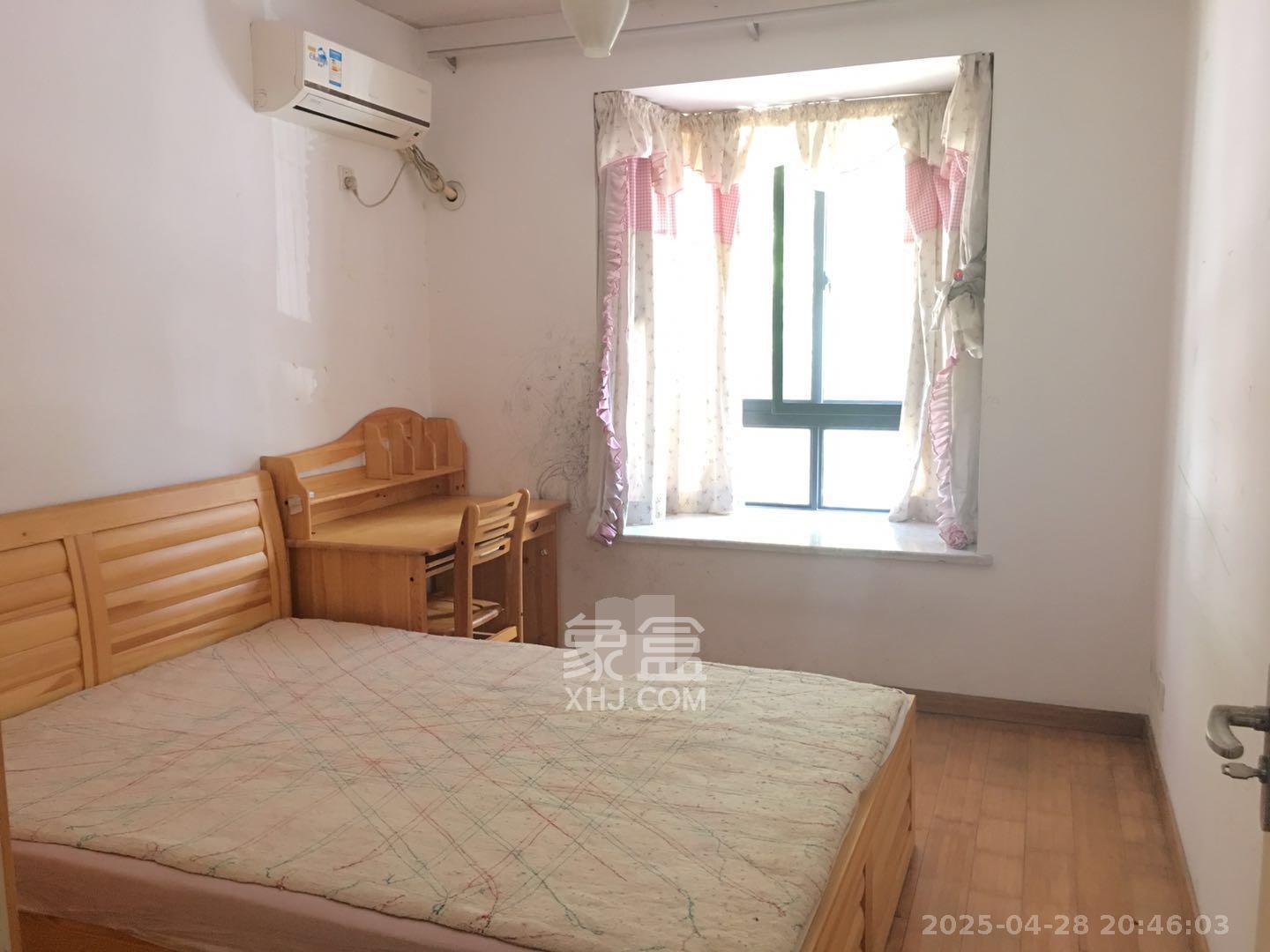 三江花中城 2室2厅1卫 2800.0元/月 三江花中城 2室2厅1卫 2800.0元/月室内图