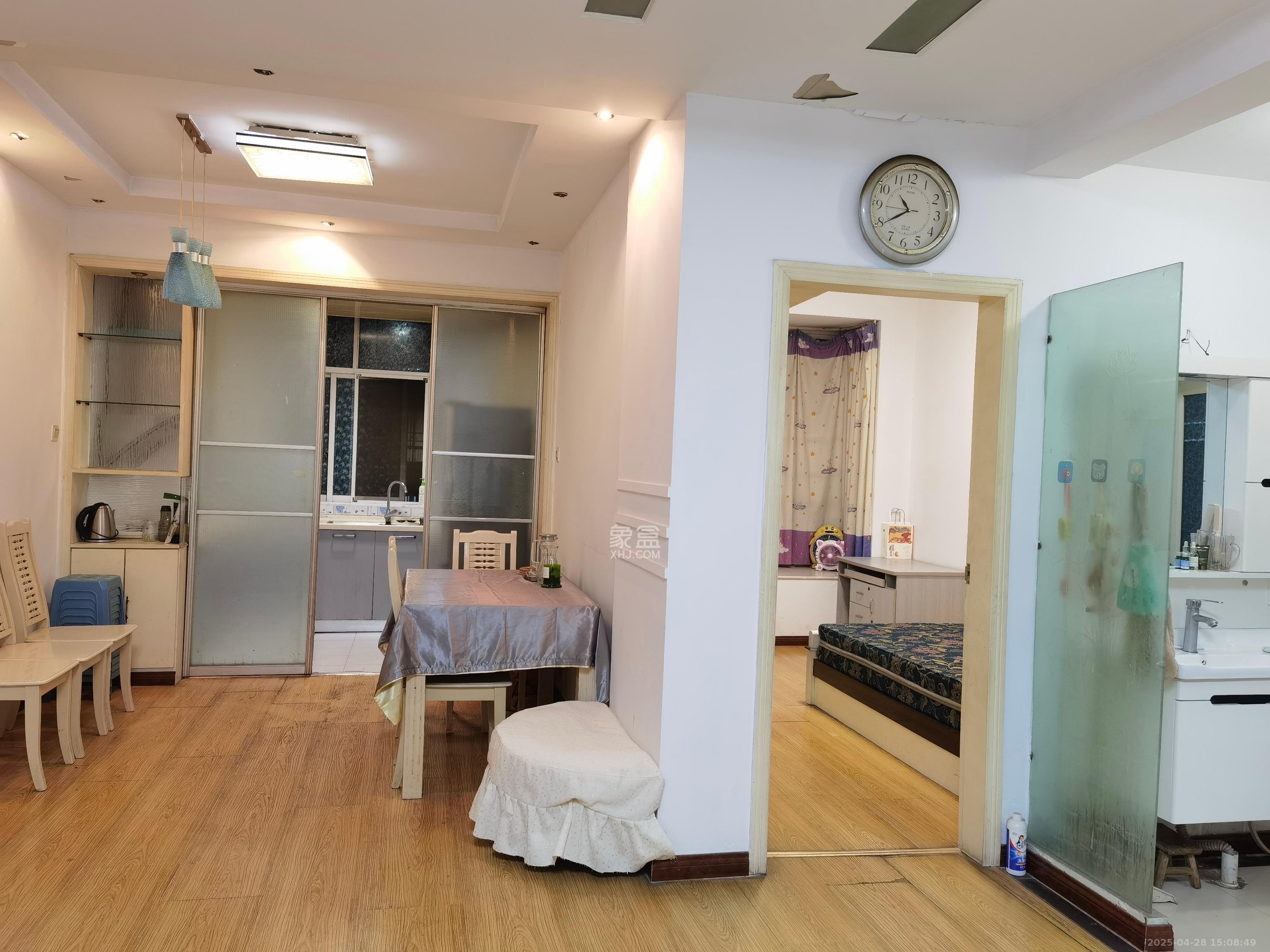 北国风光  2室2厅1卫   2200.00元/月室内图