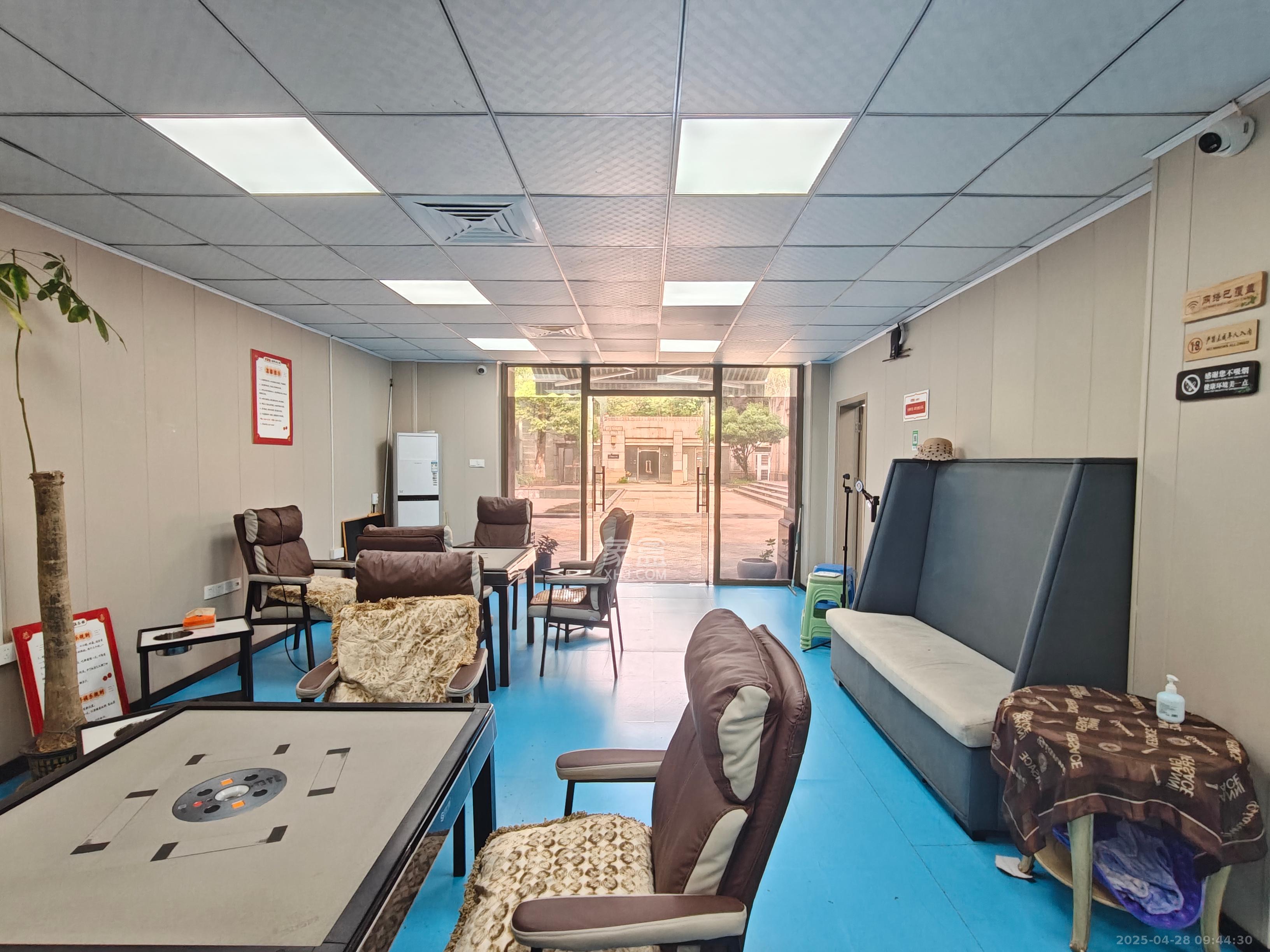 奥林匹克花园   110.0㎡      2500.0元/月室内图