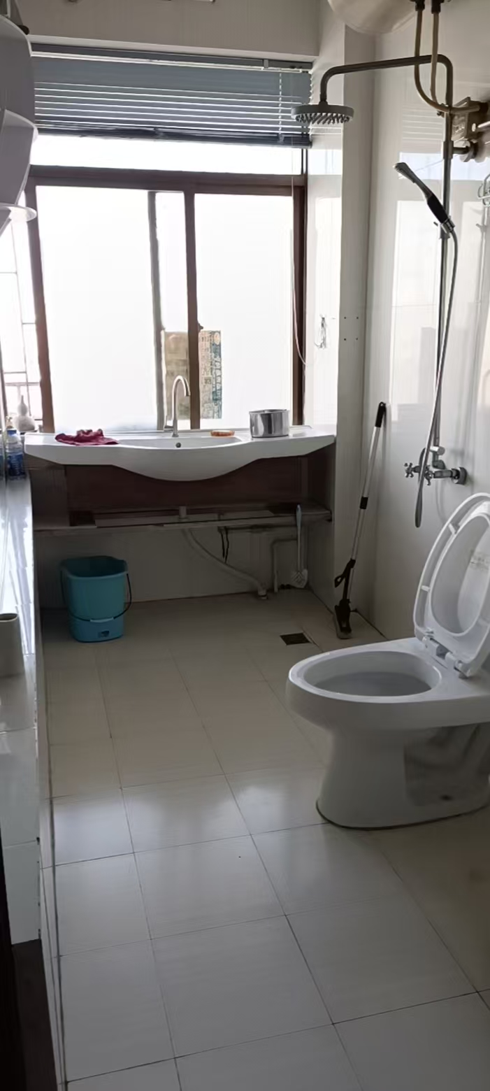 宁屯大厦  1室1厅1卫   1400.00元/月室内图