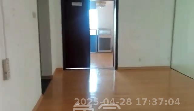 标志商务中心 1室1厅1卫 6500.0元/月 标志商务中心 1室1厅1卫 6500.0元/月室内图