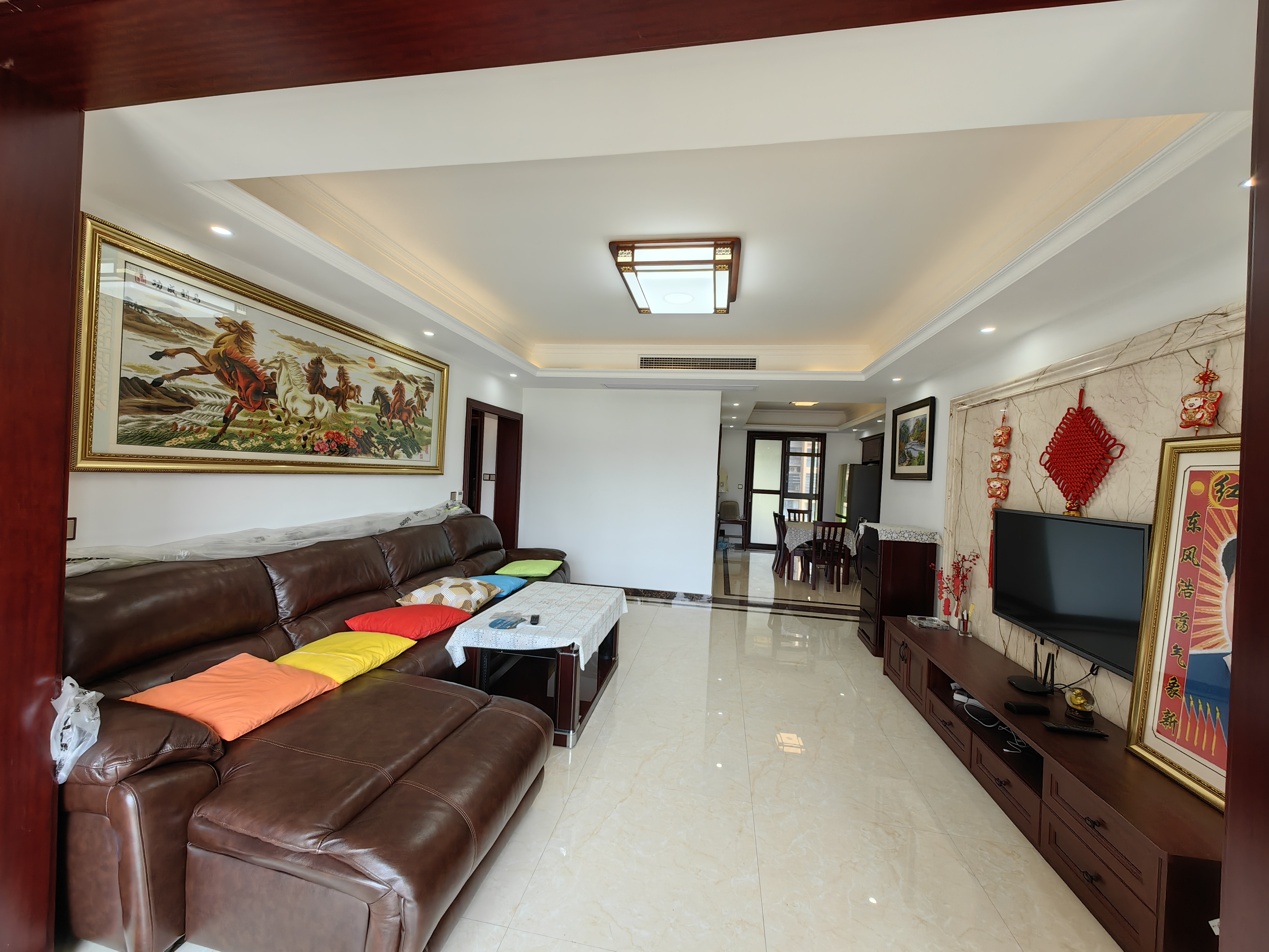 鑫成君泰 3室2厅2卫 2500.0元/月 鑫成君泰 3室2厅2卫 2500.0元/月室内图