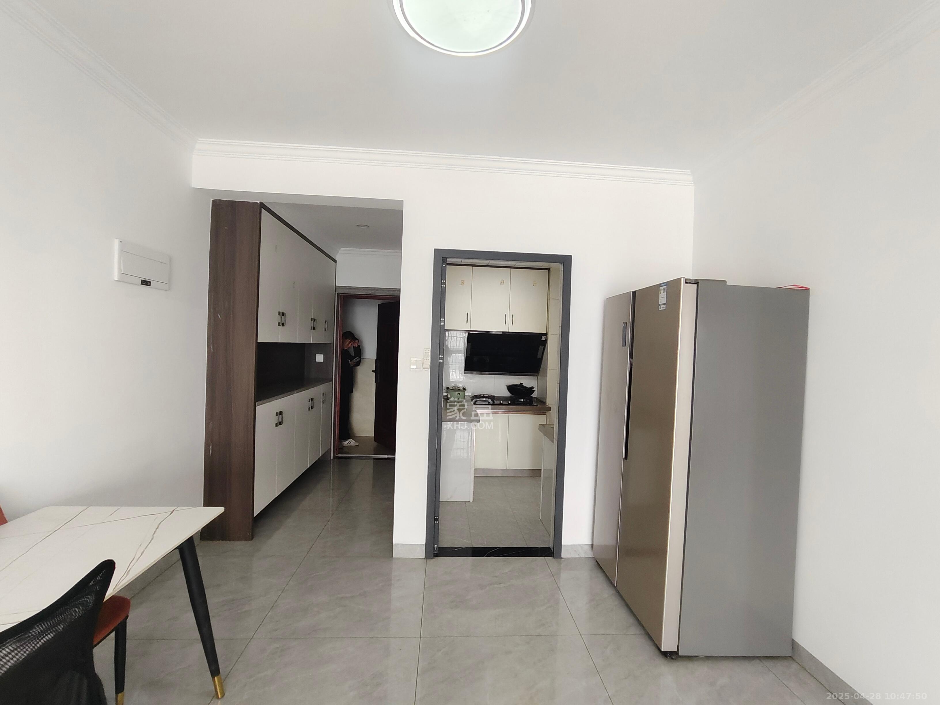 真人桥家园一期 2室2厅1卫 1800.0元/月 真人桥家园一期 2室2厅1卫 1800.0元/月室内图