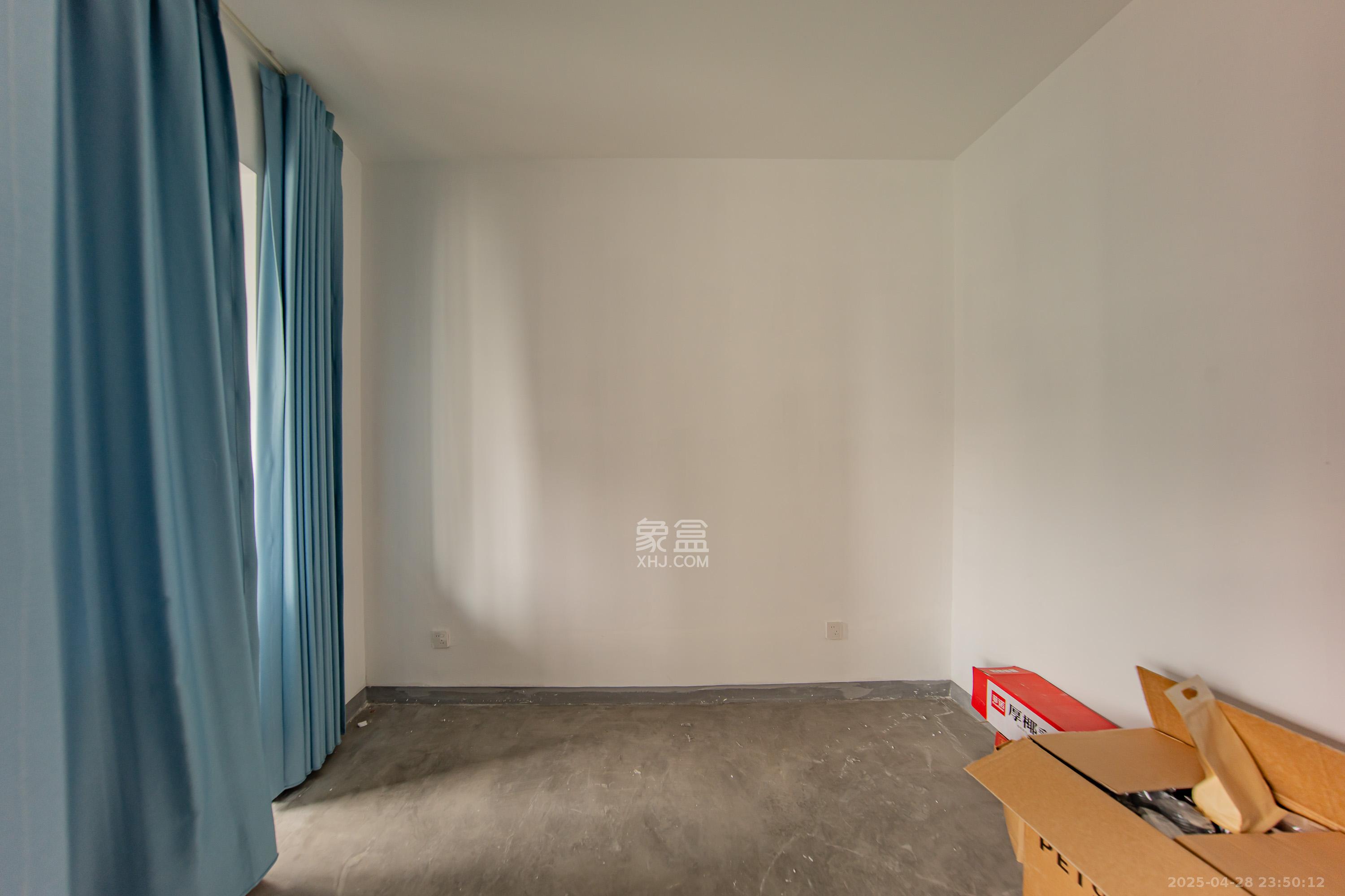 建投象山国际  6室2厅4卫   320.00万其他