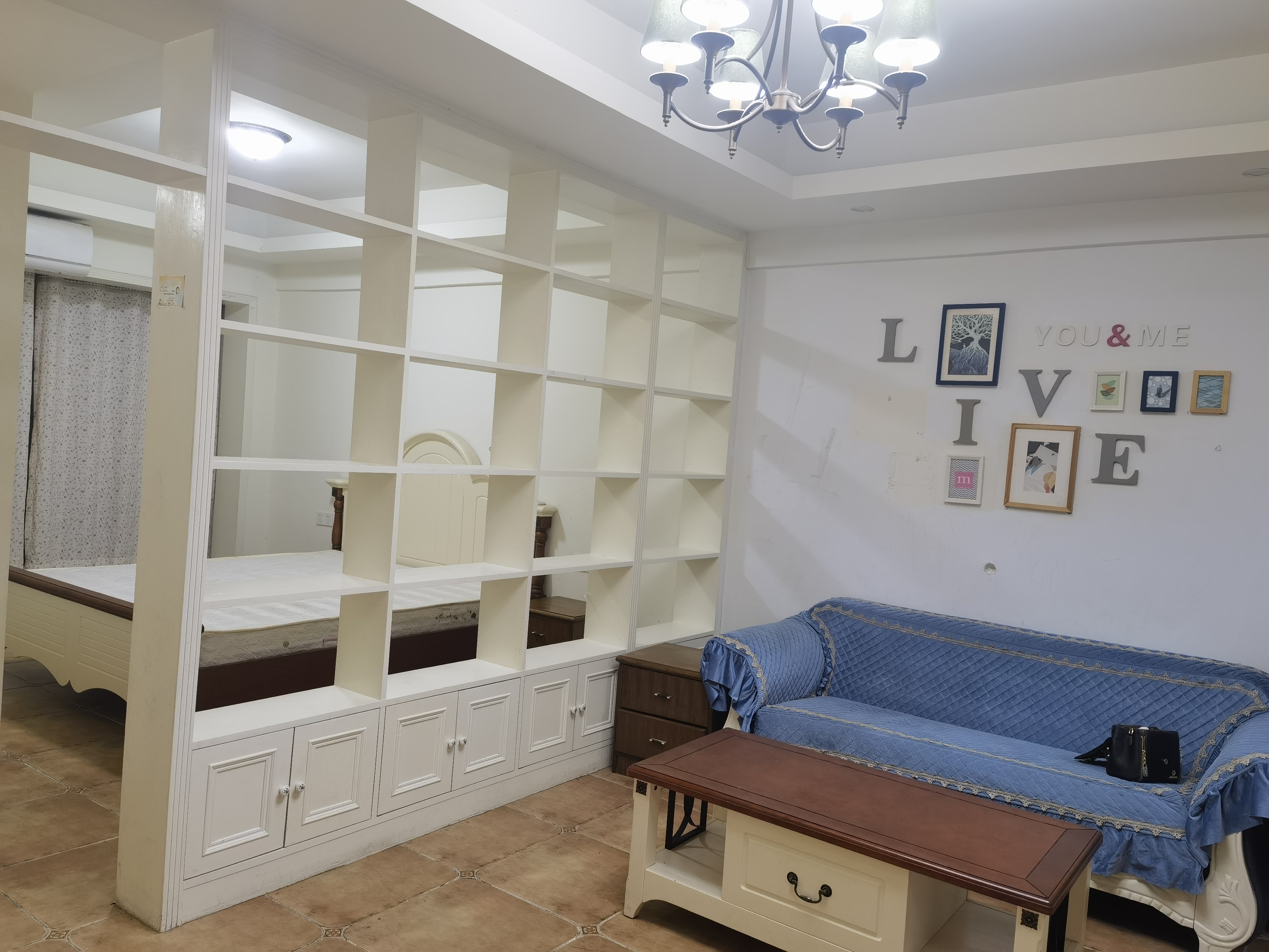 龙泰上品  1室1厅1卫    1200.0元/月室内图