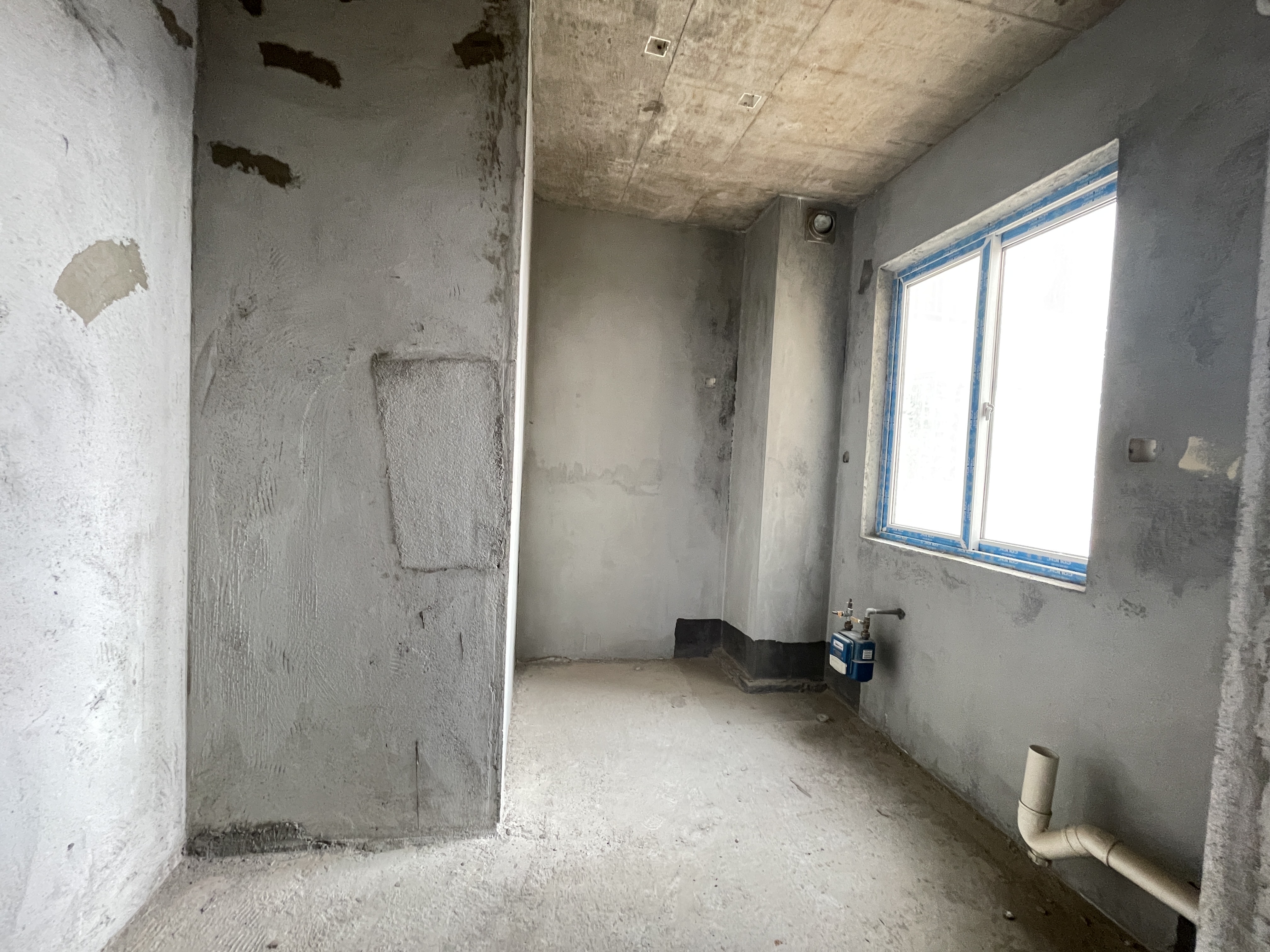 大汉资江城 4室2厅2卫 95.0万 大汉资江城 4室2厅2卫 95.0万客厅