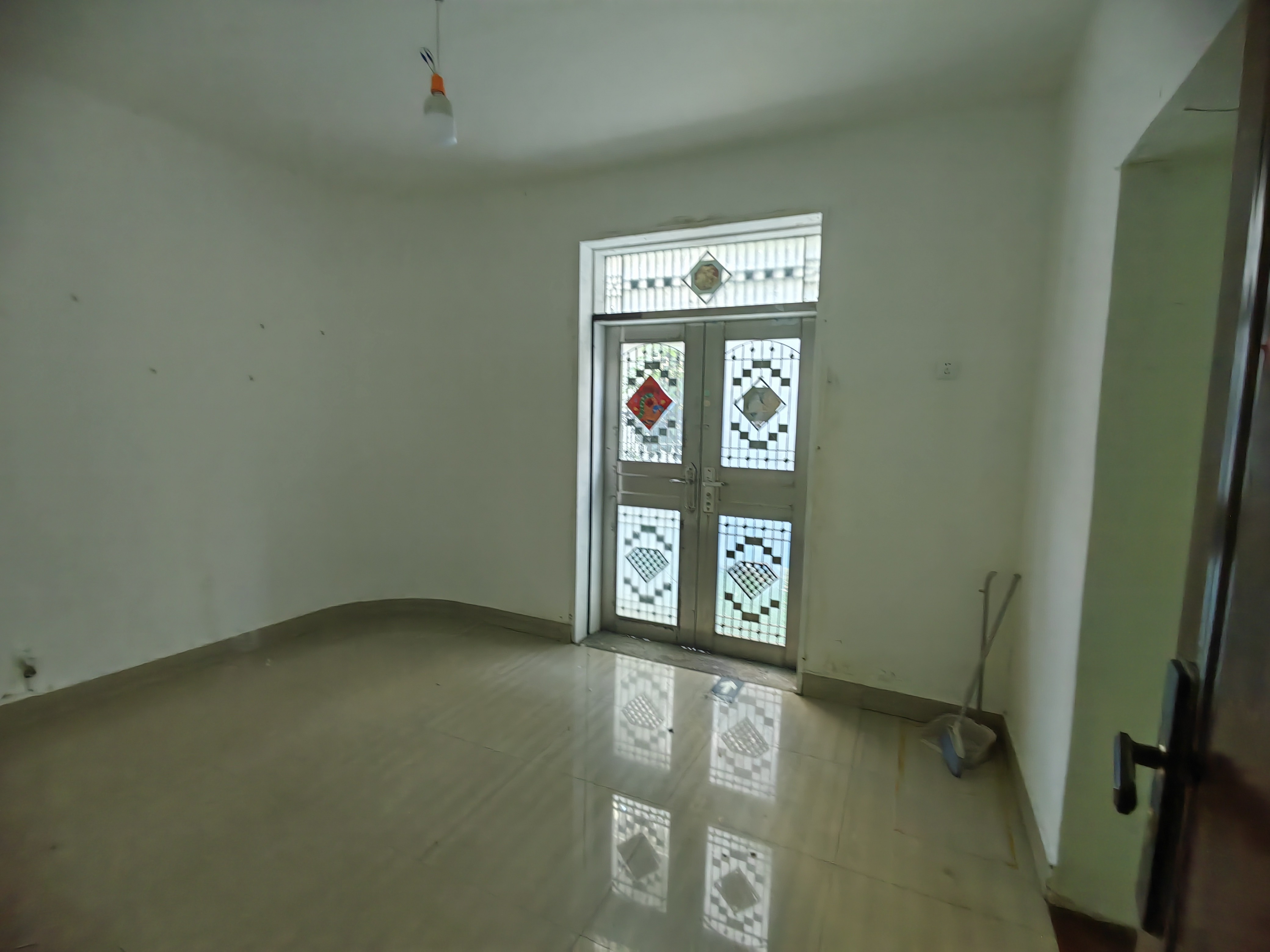 泉水山庄(别墅公寓区) 1室1厅1卫 8500.0元/月 泉水山庄(别墅公寓区) 1室1厅1卫 8500.0元/月室内图