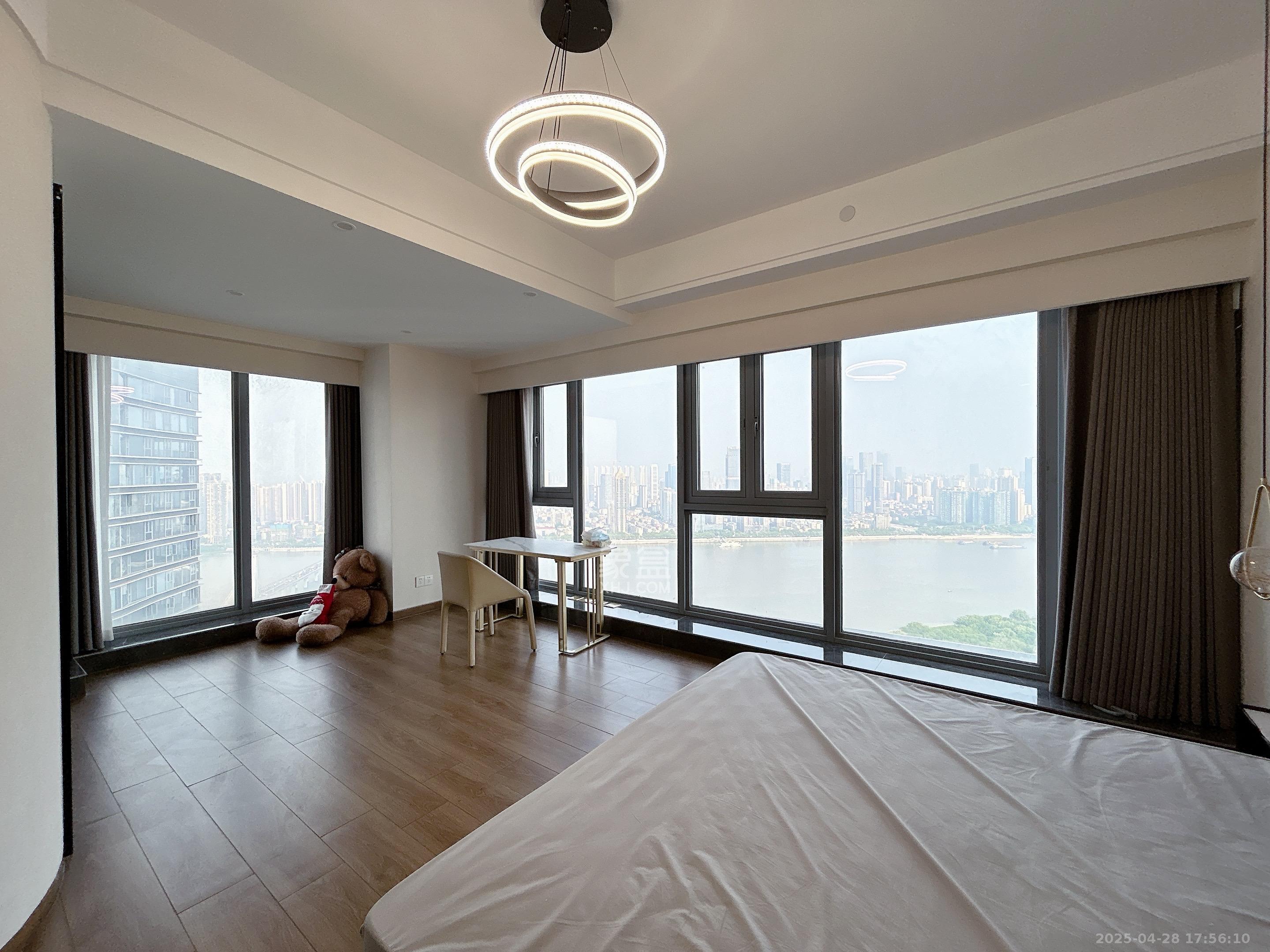 保利天禧C区 4室2厅2卫 15000.0元/月 保利天禧C区 4室2厅2卫 15000.0元/月室内图