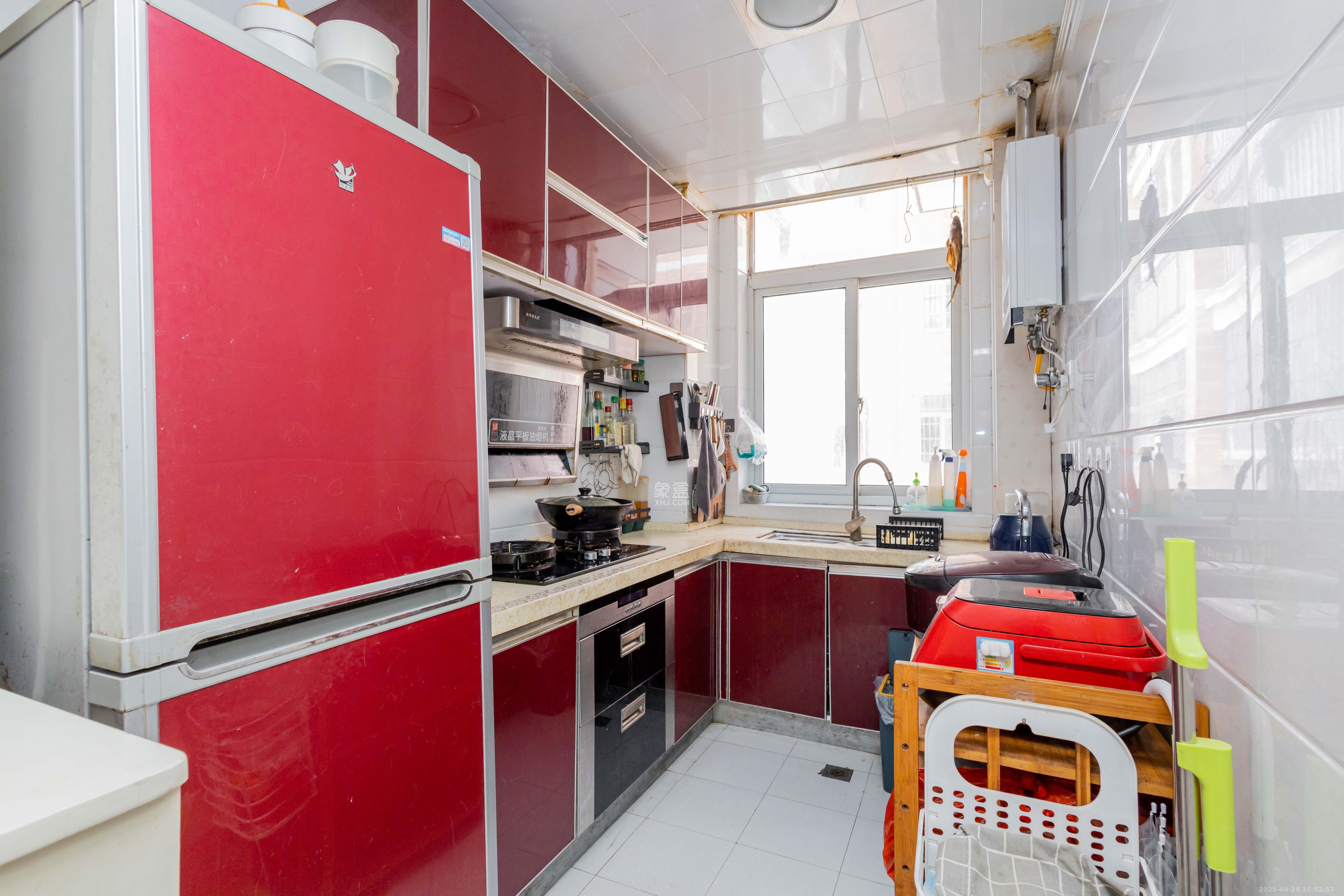 星城国际 2室2厅1卫 53.38万 星城国际 2室2厅1卫 53.38万厨房