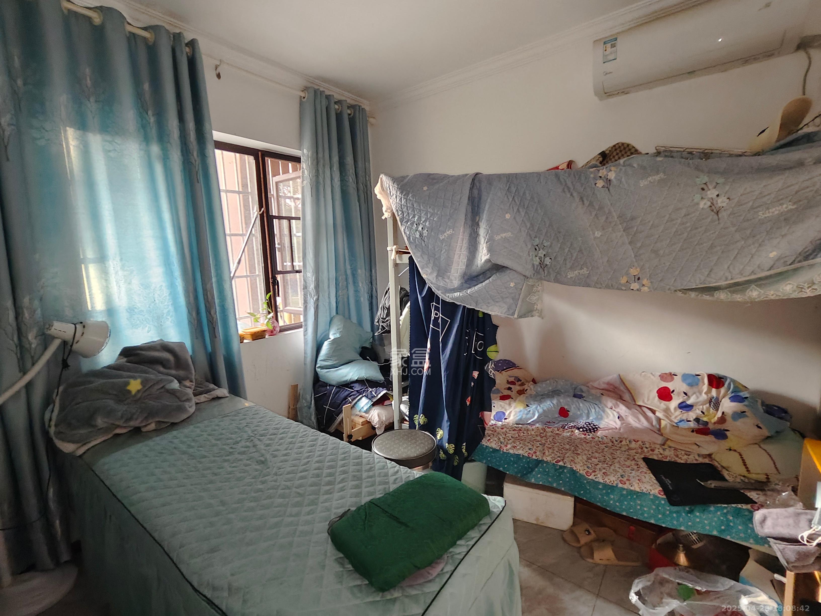 和润园三期 2室1厅1卫 2400.0元/月 和润园三期 2室1厅1卫 2400.0元/月室内图