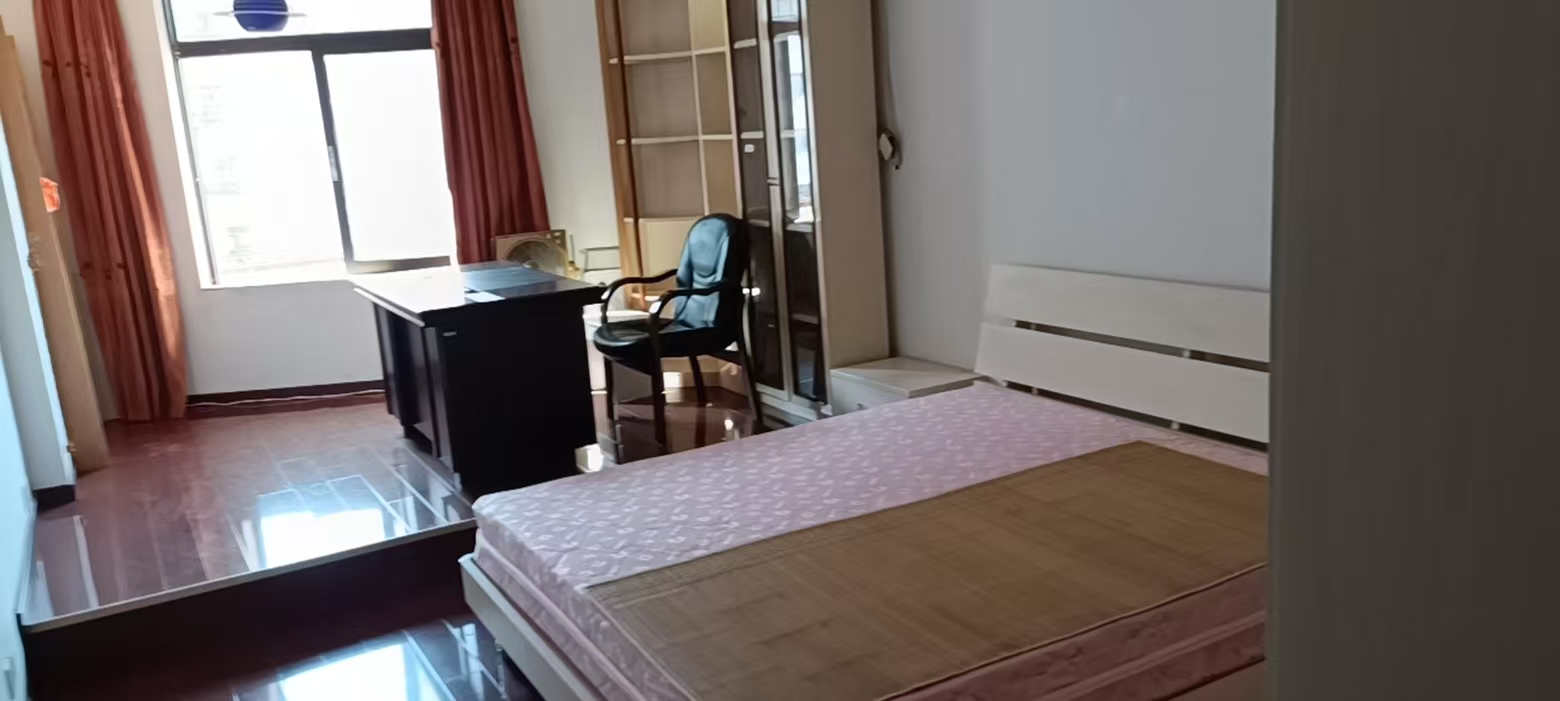 宁屯大厦  1室1厅1卫   1400.00元/月室内图
