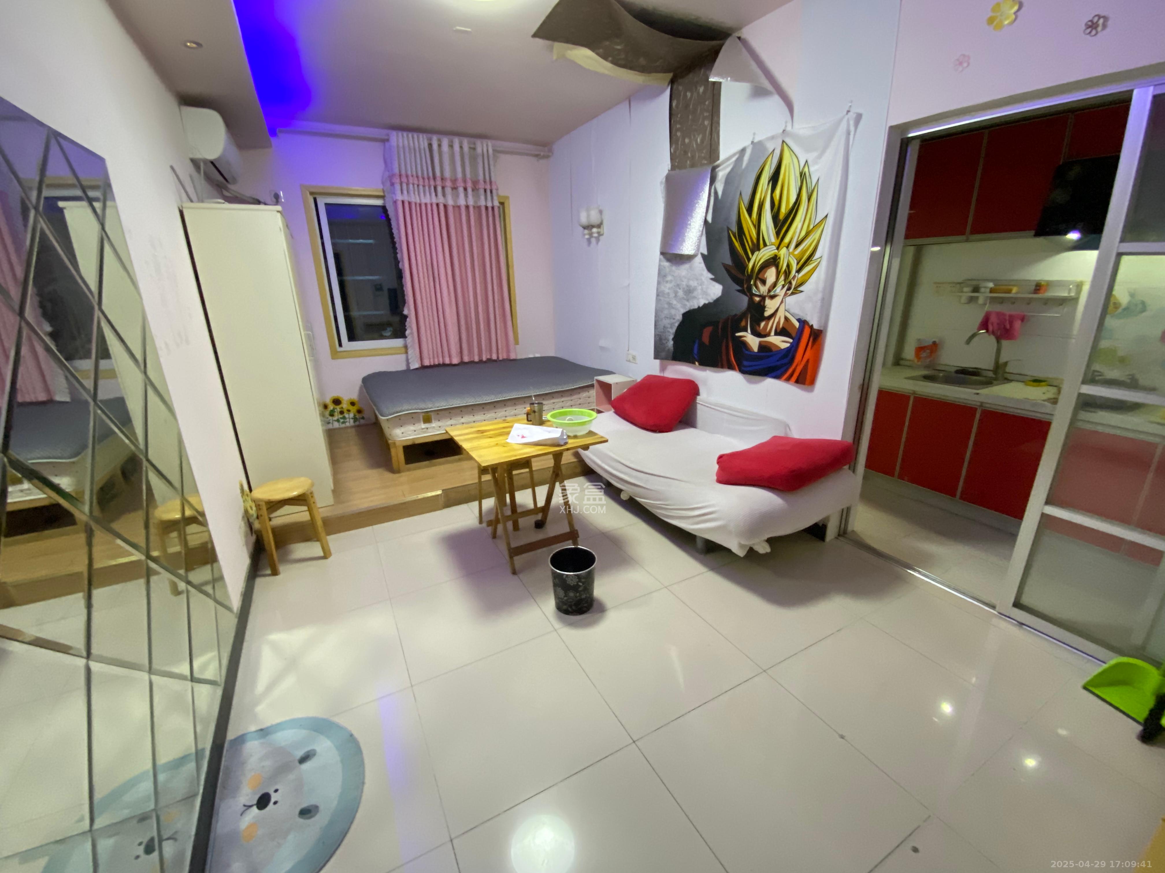 益佳苑 1室1厅1卫 1300.0元/月 益佳苑 1室1厅1卫 1300.0元/月室内图