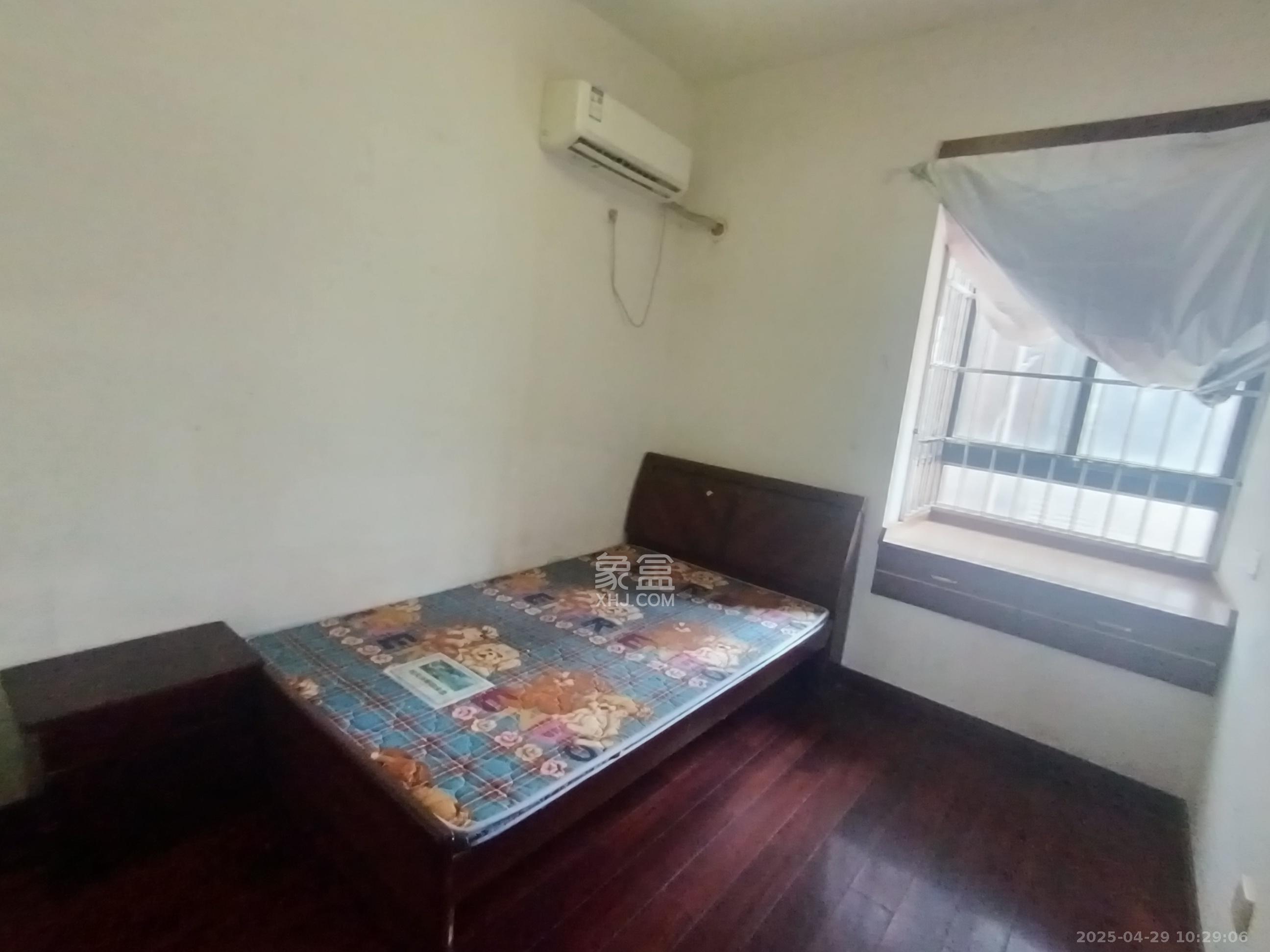 天城泰祥苑 3室2厅2卫 2500.0元/月 天城泰祥苑 3室2厅2卫 2500.0元/月室内图