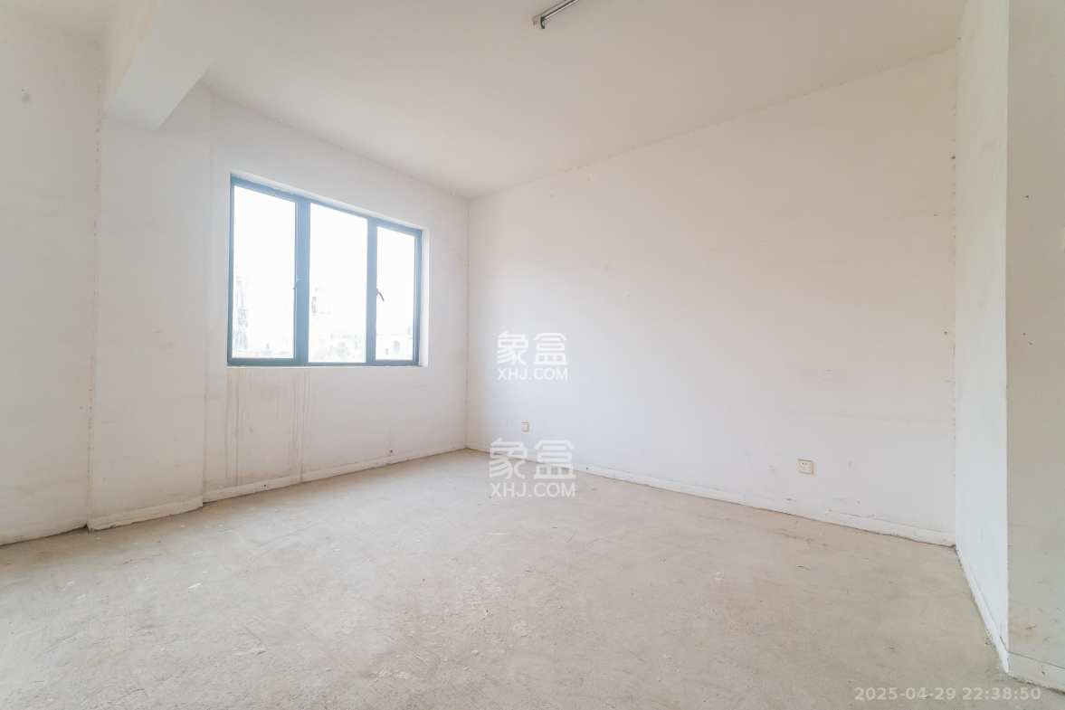 鹏基诺亚山林  6室2厅2卫    139.8万 鹏基诺亚山林  6室2厅2卫    139.8万其他