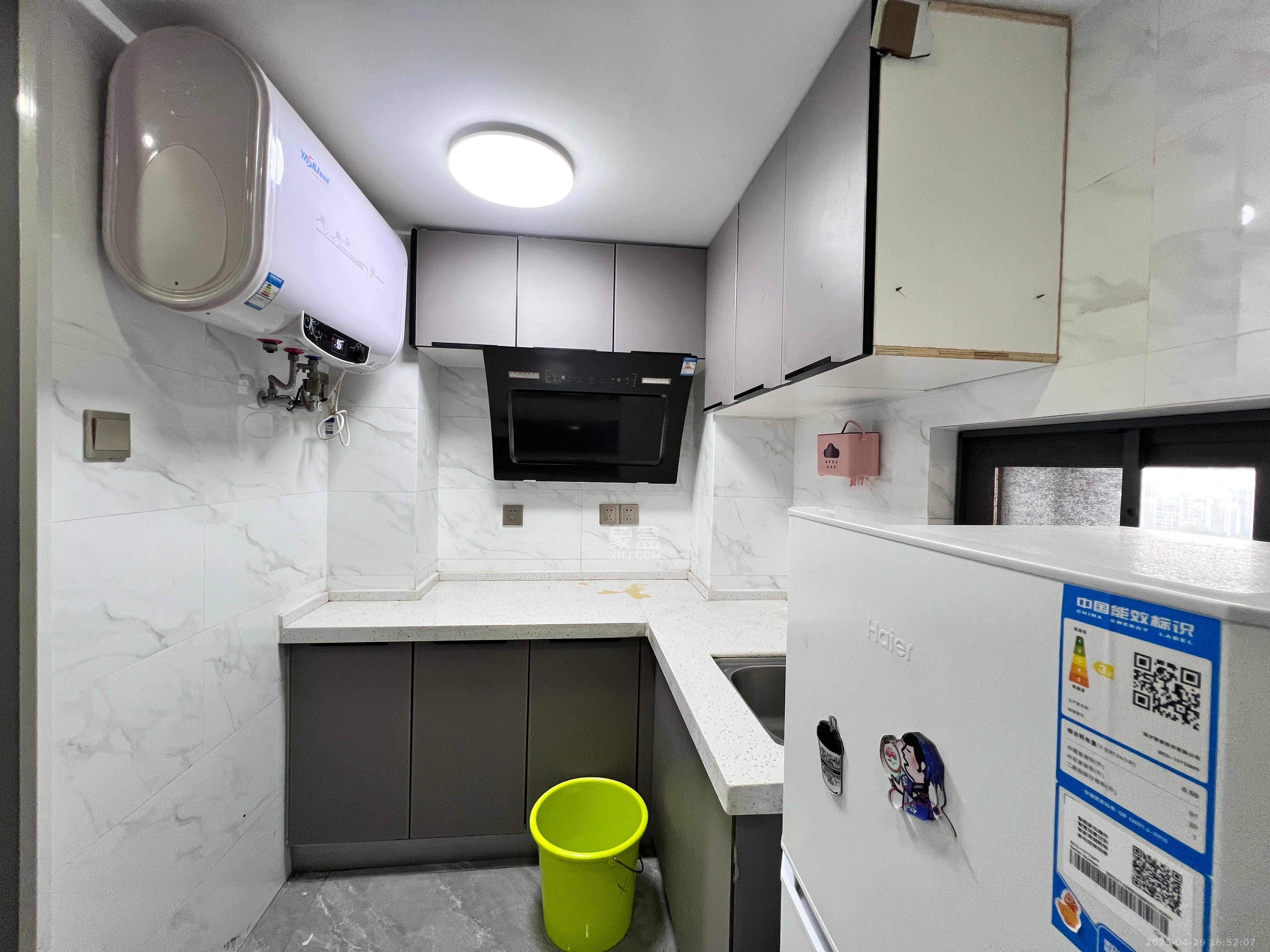 弘坤云寓  1室1厅1卫   2200.00元/月室内图