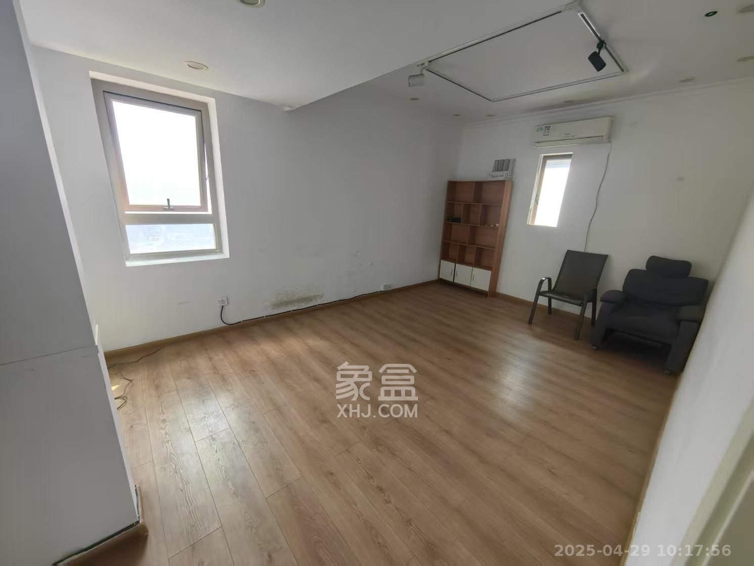 潮宗御苑 4室2厅2卫 7000.0元/月 潮宗御苑 4室2厅2卫 7000.0元/月室内图