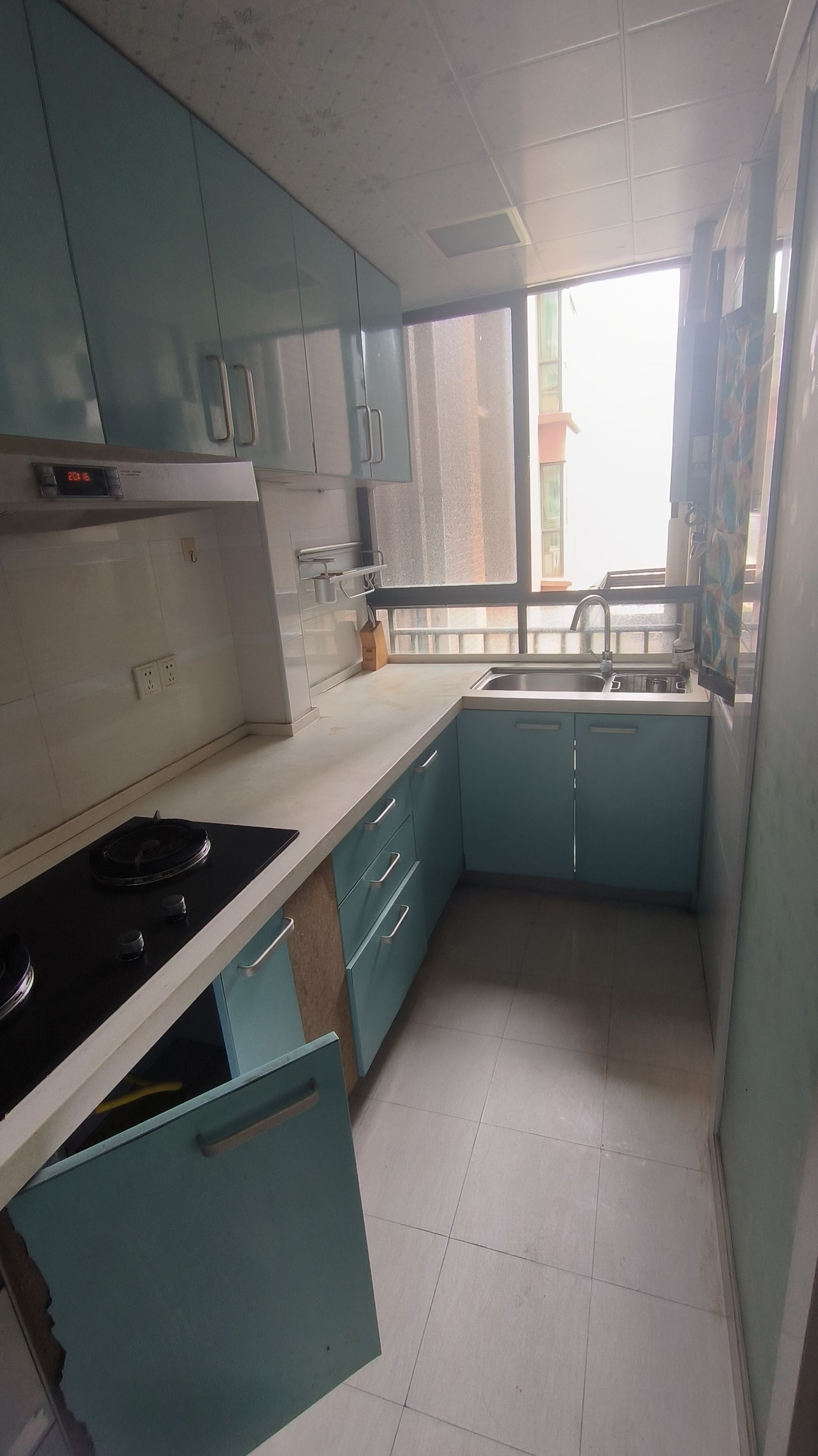 中泰峰境 3室2厅1卫 1800.00元/月 中泰峰境 3室2厅1卫 1800.00元/月室内图