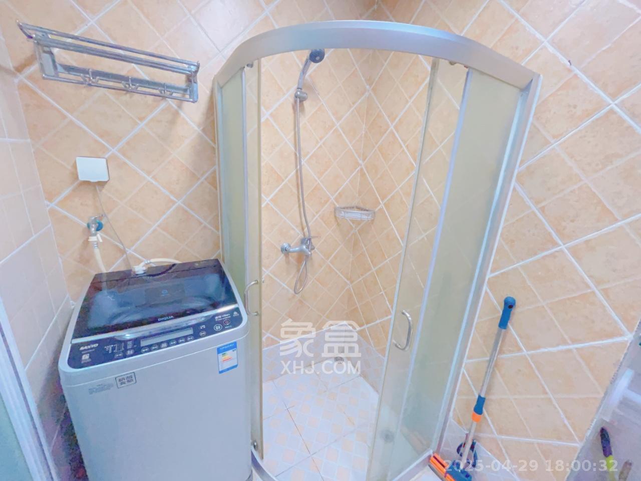 昊天大厦  1室1厅1卫   2300.00元/月室内图