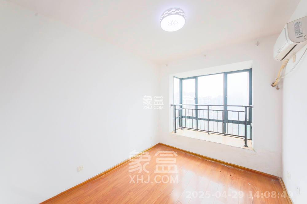 高升金典 3室2厅1卫 2500.0元/月 高升金典 3室2厅1卫 2500.0元/月室内图