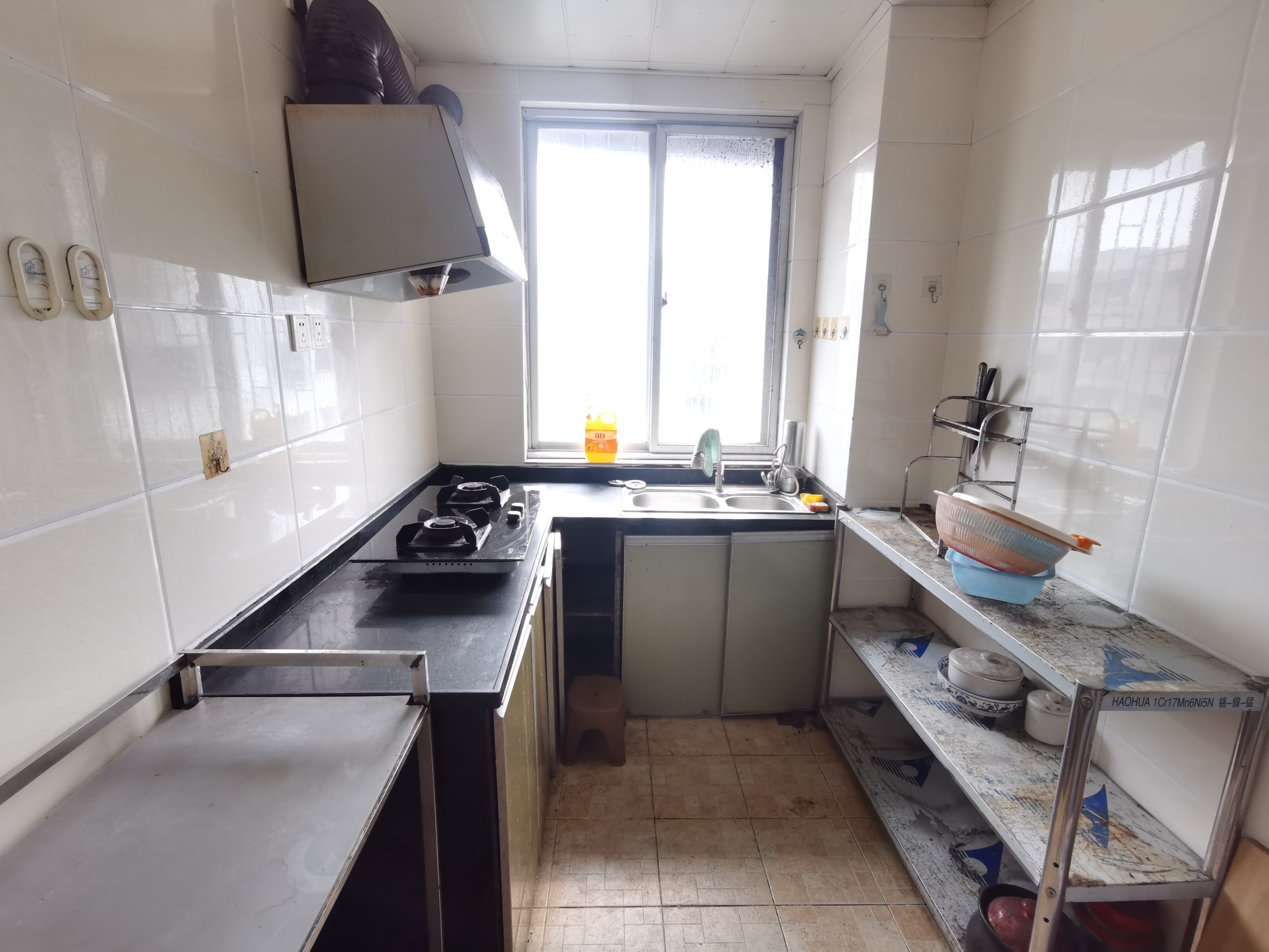 民源小区 3室2厅1卫 2000.0元/月 民源小区 3室2厅1卫 2000.0元/月室内图