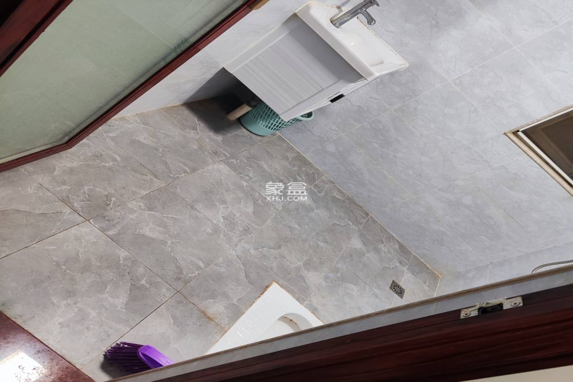 米兰春天 4室2厅2卫 2600.0元/月 米兰春天 4室2厅2卫 2600.0元/月户型图