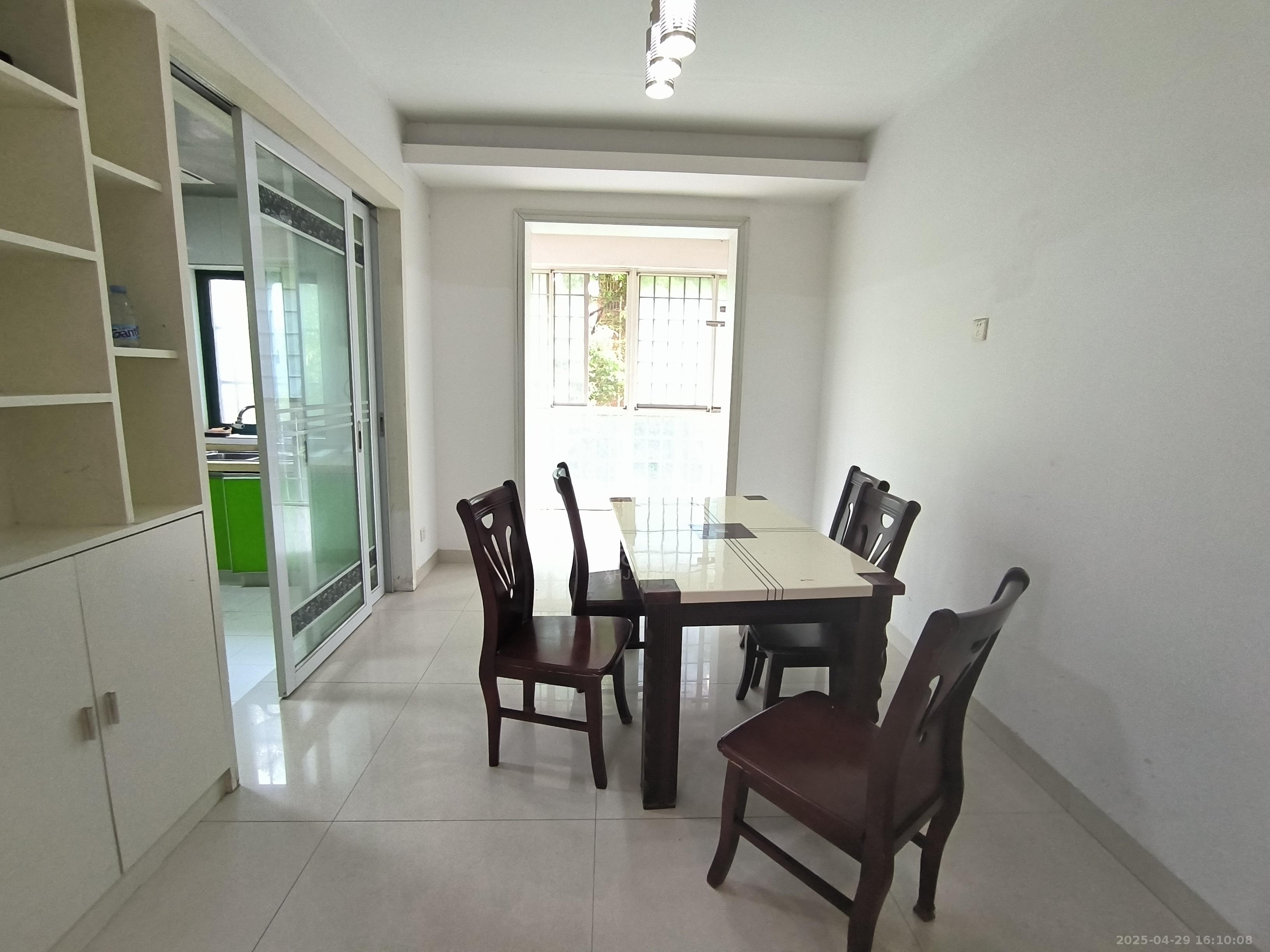 香山美境 3室2厅2卫 1800.0元/月 香山美境 3室2厅2卫 1800.0元/月室内图