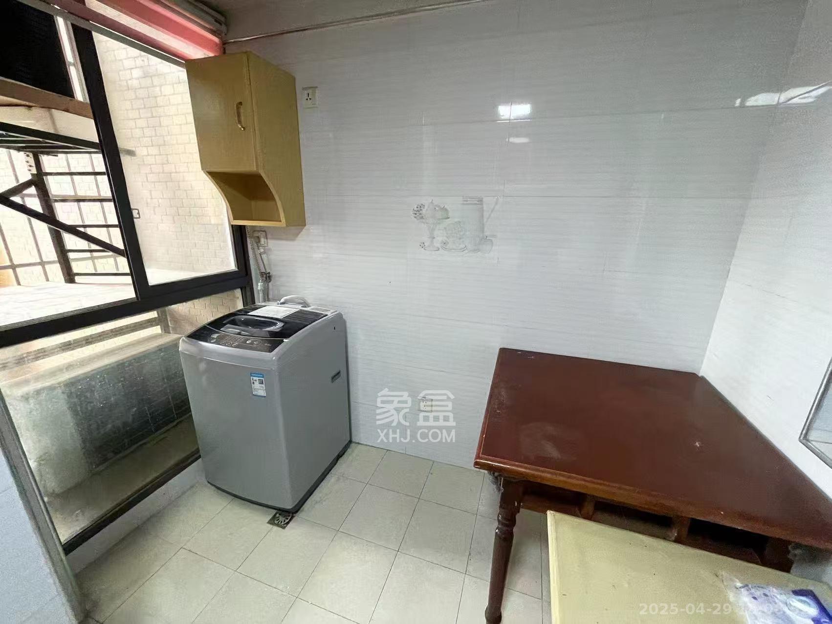 红公馆（前程丽景大厦）  2室1厅1卫   1800.00元/月室内图