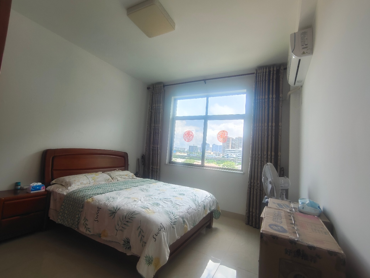 阳光巴洛克小区  4室2厅2卫    350.0万室内图