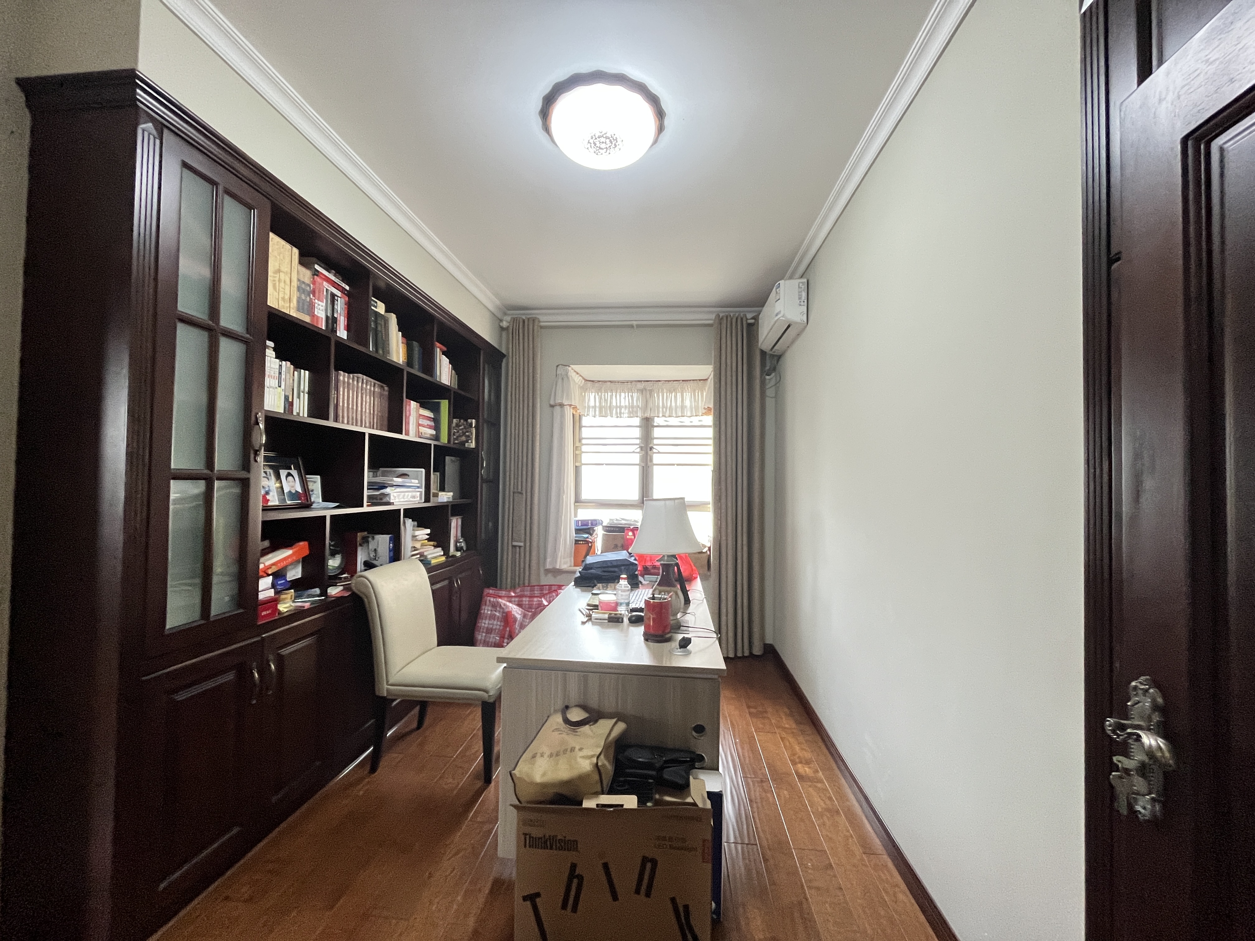 环保欣苑 4室2厅2卫 145.8万 环保欣苑 4室2厅2卫 145.8万客厅