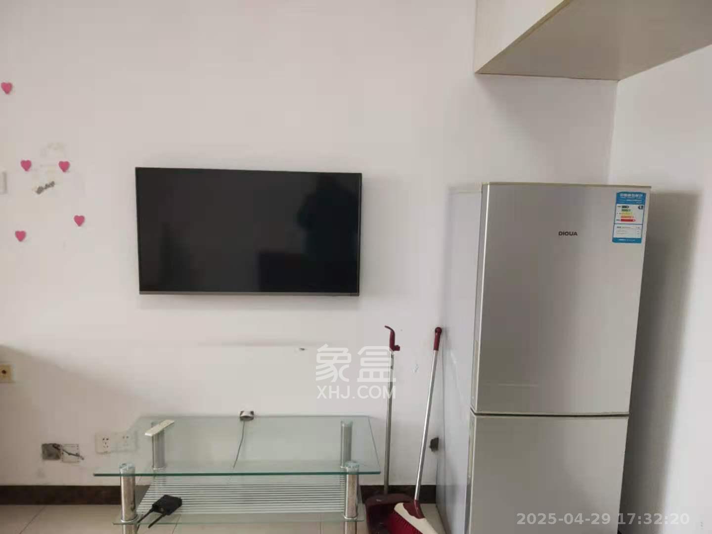 万科魅力之城  1室1厅1卫   1100.00元/月室内图