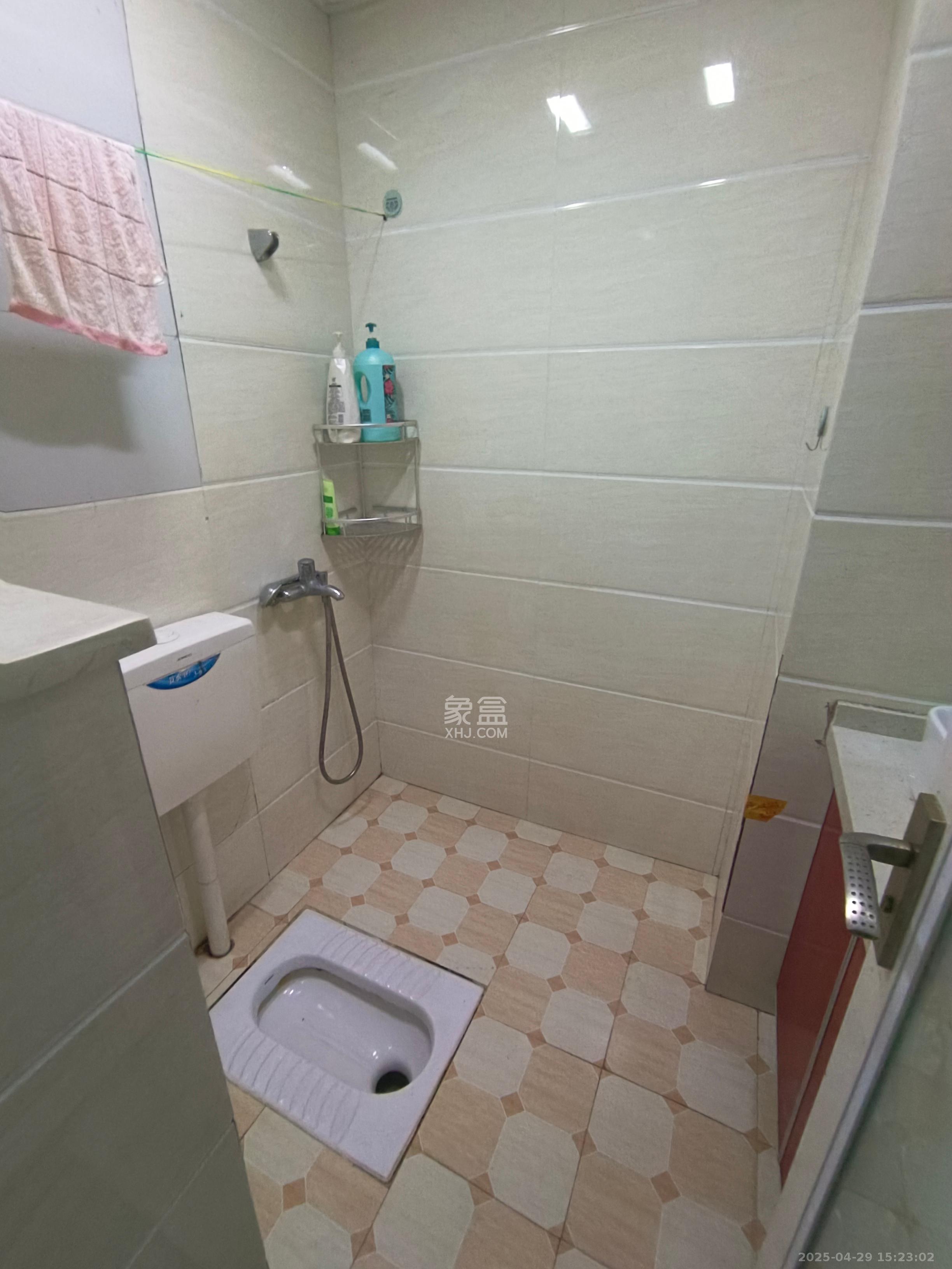 才子佳郡  1室1厅1卫   1050.00元/月室内图