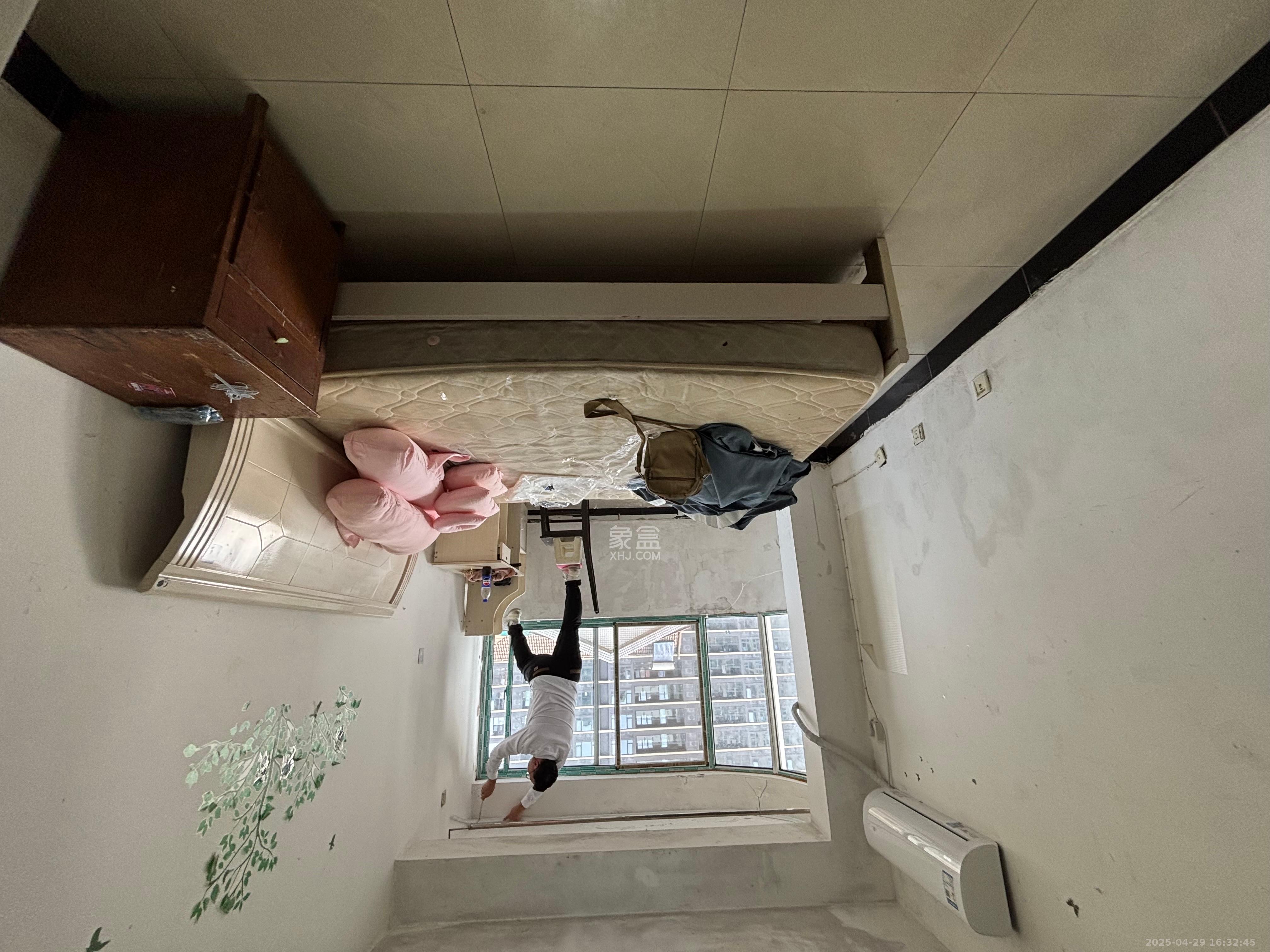 森宇佳园 1室1厅1卫 1300.0元/月 森宇佳园 1室1厅1卫 1300.0元/月室内图