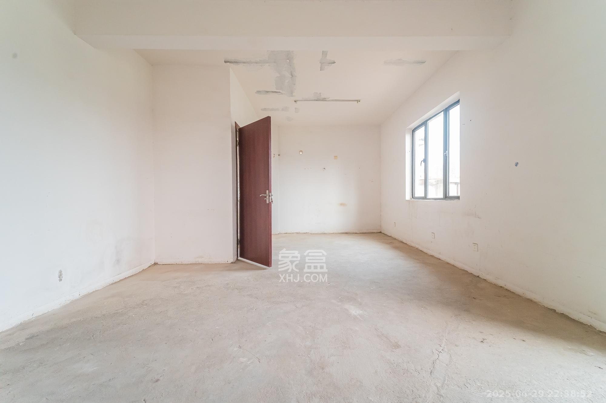 鹏基诺亚山林  6室2厅2卫    139.8万 鹏基诺亚山林  6室2厅2卫    139.8万其他