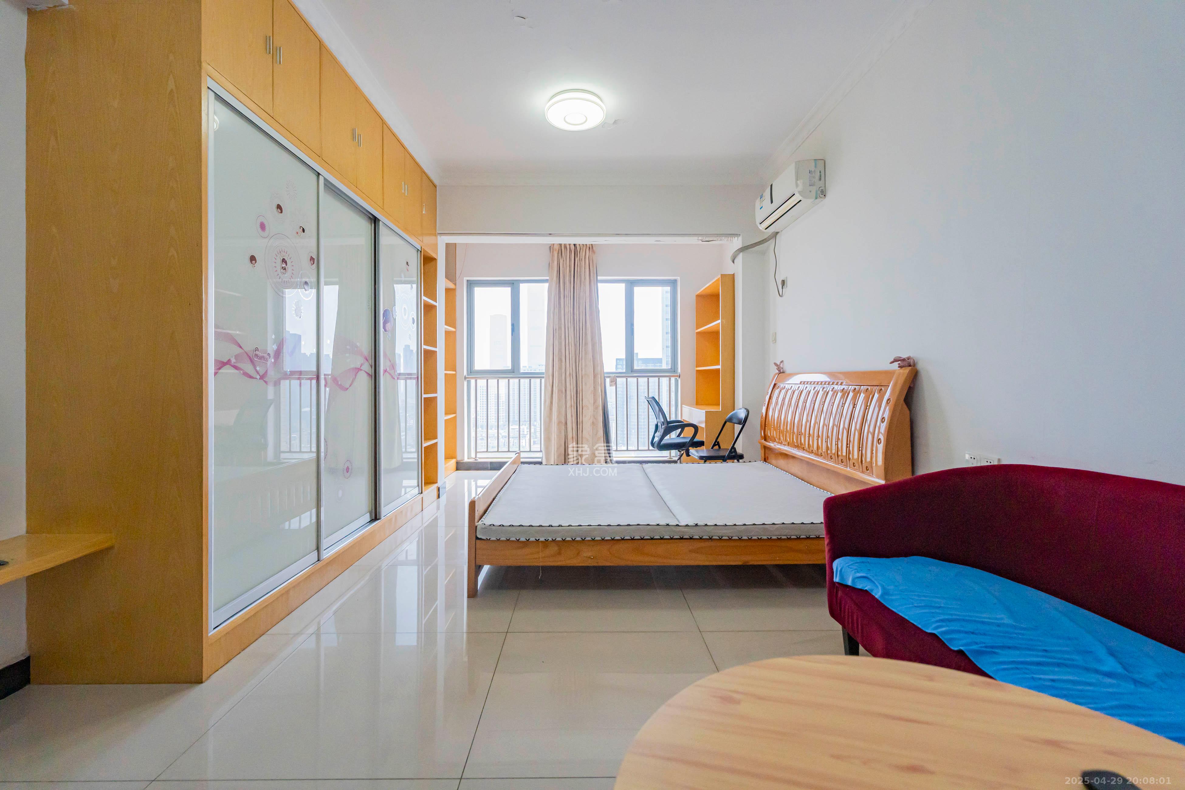 东宸19公馆  1室1厅1卫    39.8万 东宸19公馆  1室1厅1卫    39.8万卧室