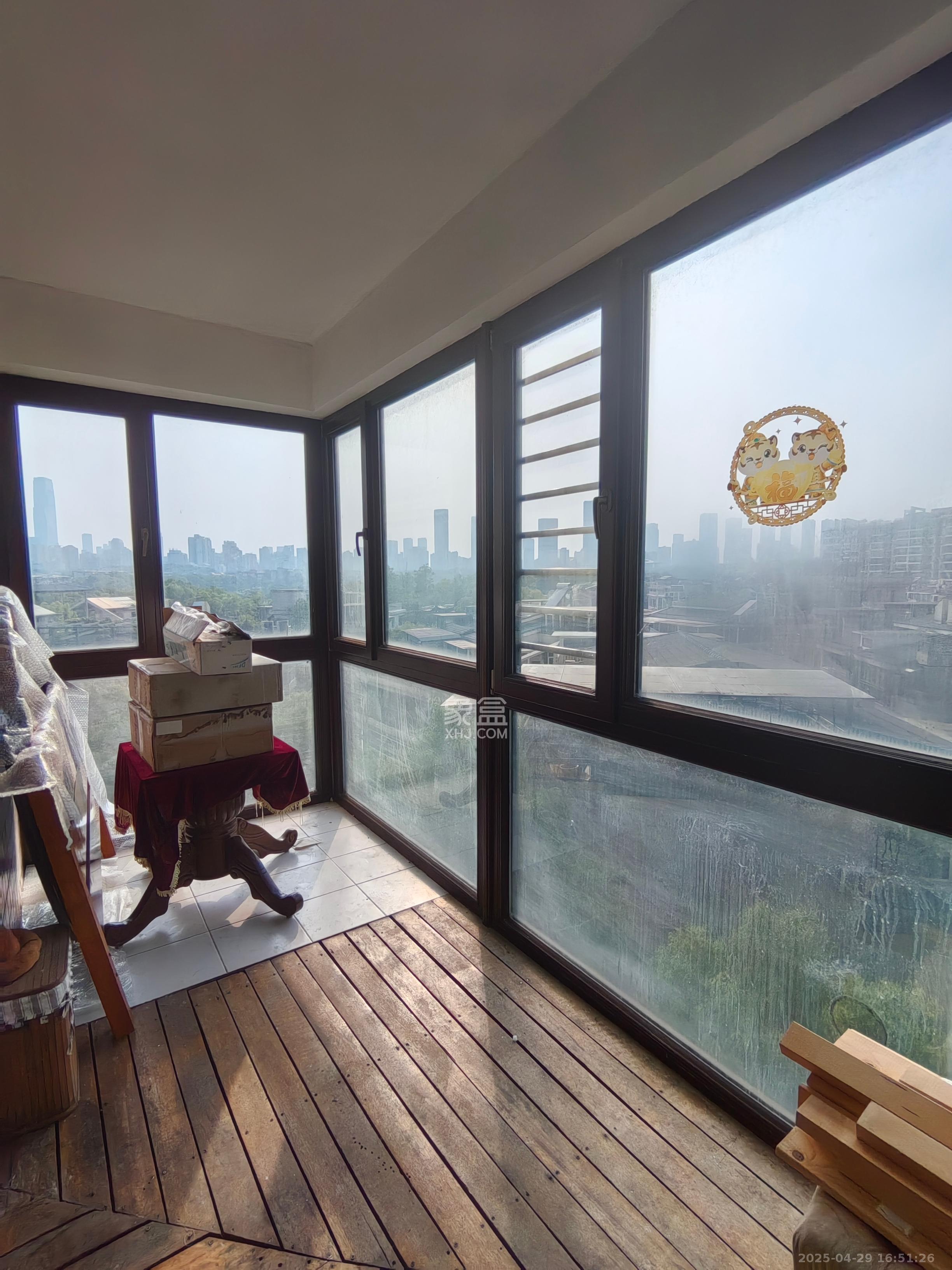 梦泽园 3室2厅2卫 4300.0元/月 梦泽园 3室2厅2卫 4300.0元/月室内图