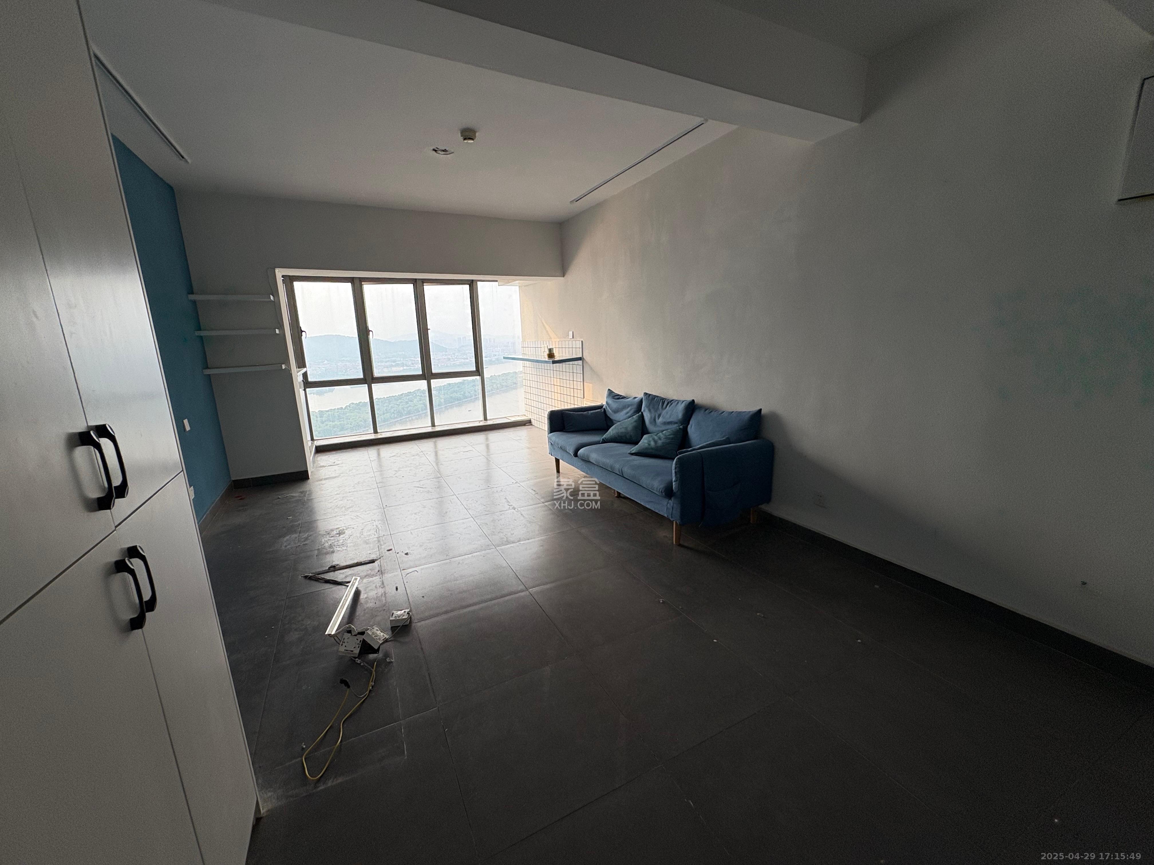 保利国际广场 1室1厅1卫 3500.0元/月 保利国际广场 1室1厅1卫 3500.0元/月室内图