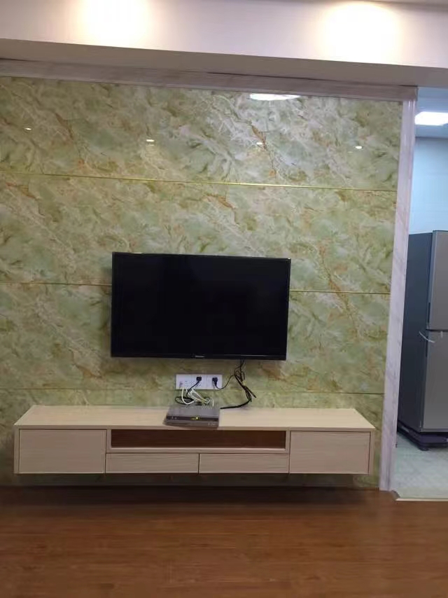 逸臣中央  1室1厅1卫   1400.00元/月室内图