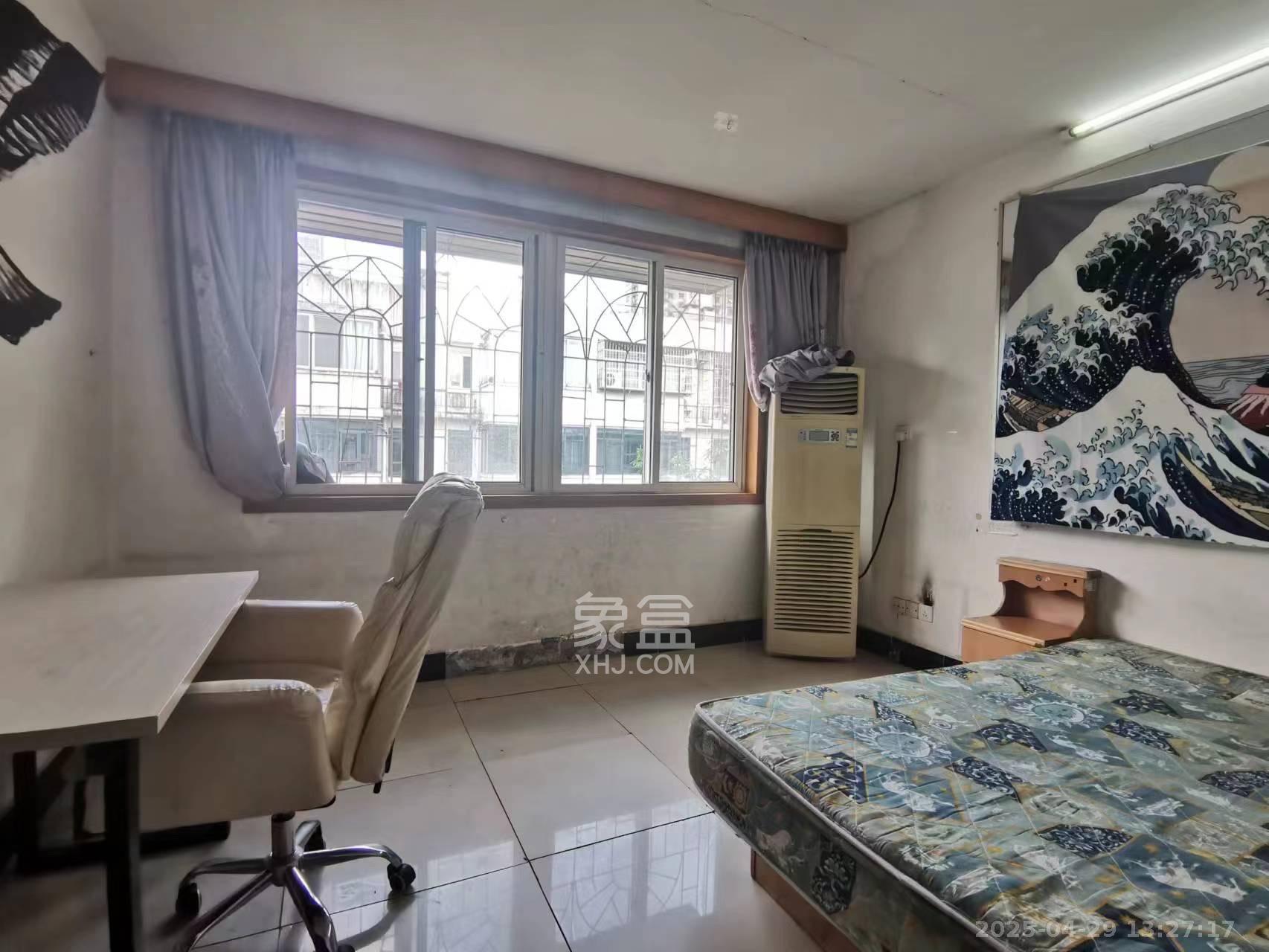 金地社区 1室0厅0卫 2000.0元/月 金地社区 1室0厅0卫 2000.0元/月室内图