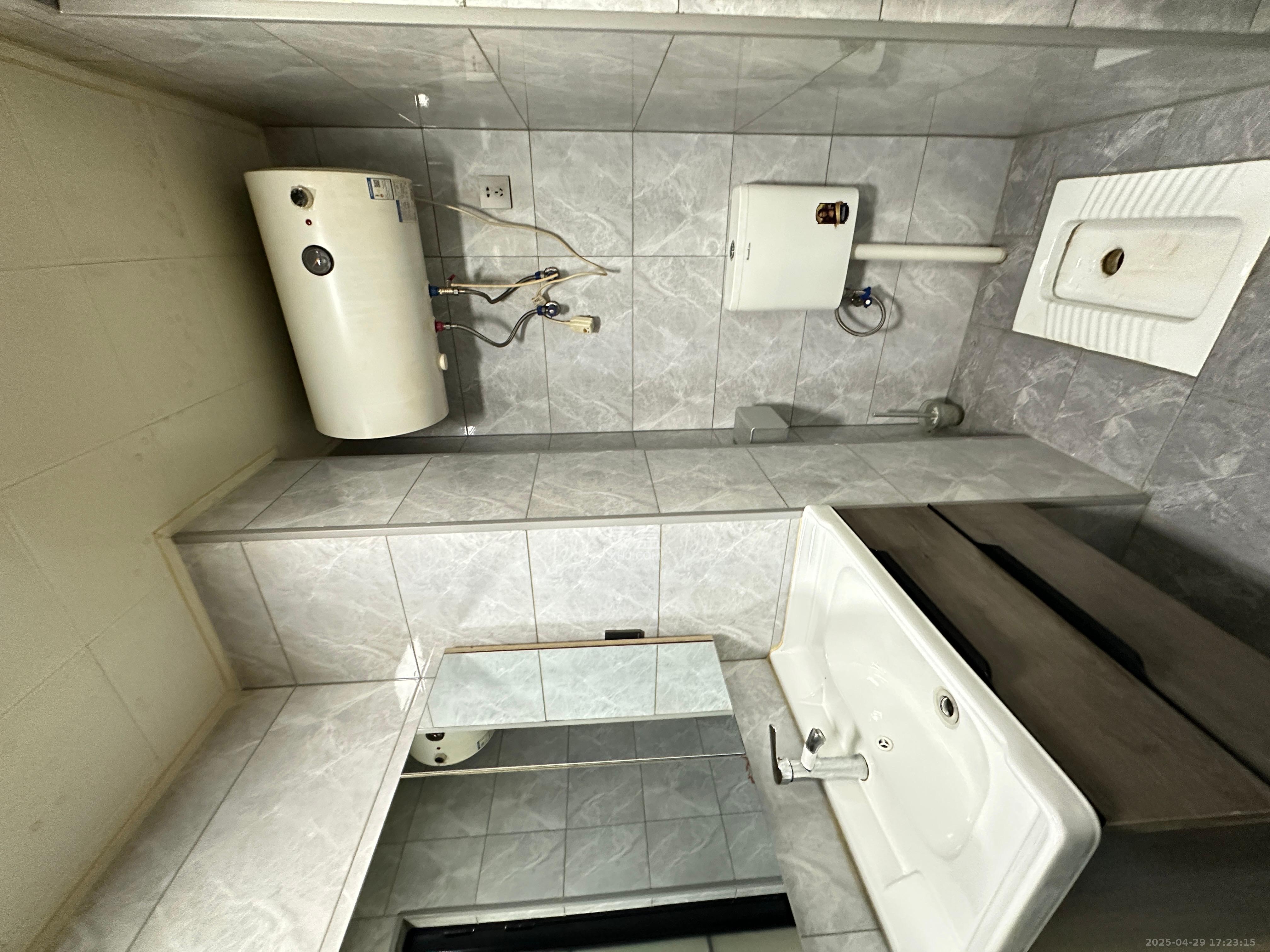 龙湖湘江星座(祺鑫星座公寓) 1室0厅0卫 1600.0元/月 龙湖湘江星座(祺鑫星座公寓) 1室0厅0卫 1600.0元/月室内图