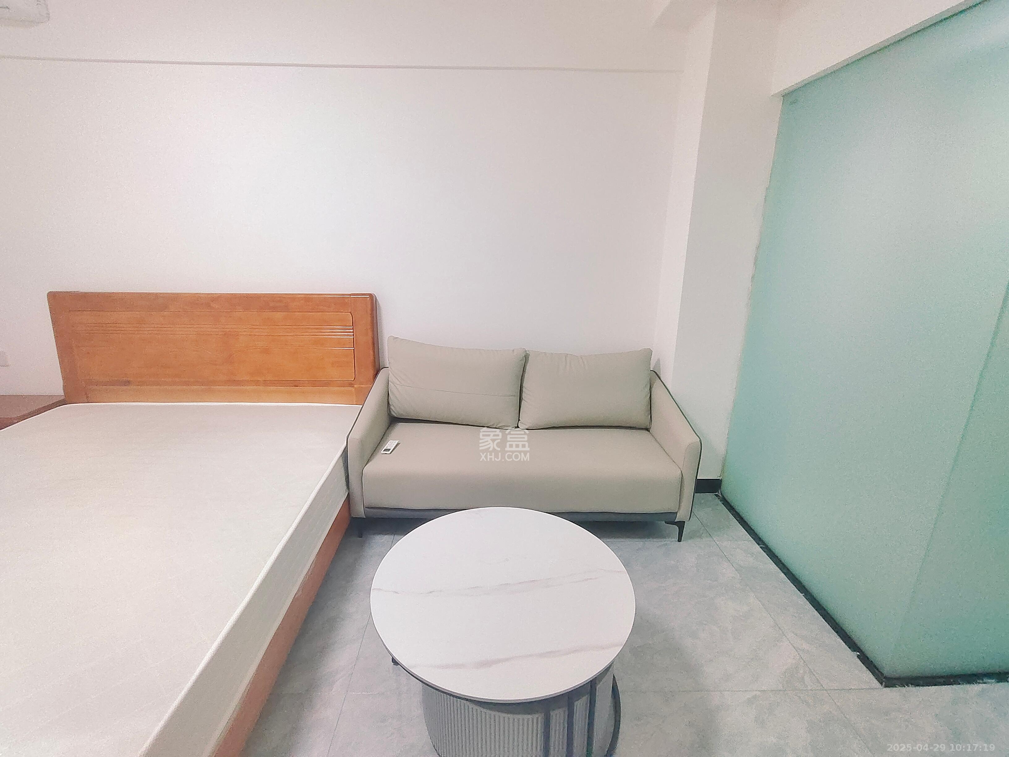 克拉美丽山庄(晟领国际) 1室1厅1卫 1200.0元/月 克拉美丽山庄(晟领国际) 1室1厅1卫 1200.0元/月室内图