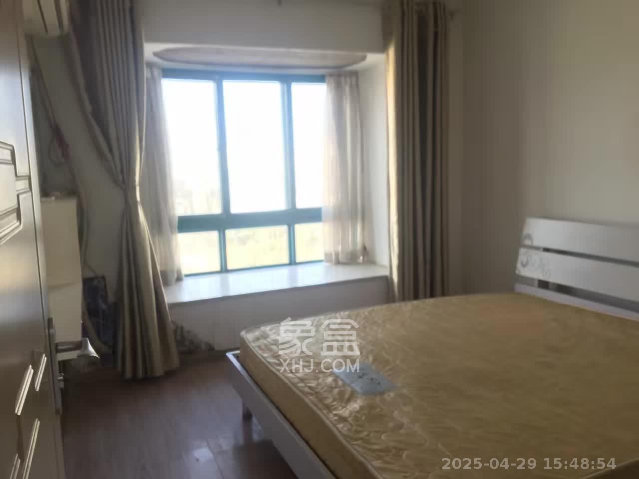 蝴蝶谷 3室2厅1卫 1500.0元/月 蝴蝶谷 3室2厅1卫 1500.0元/月室内图