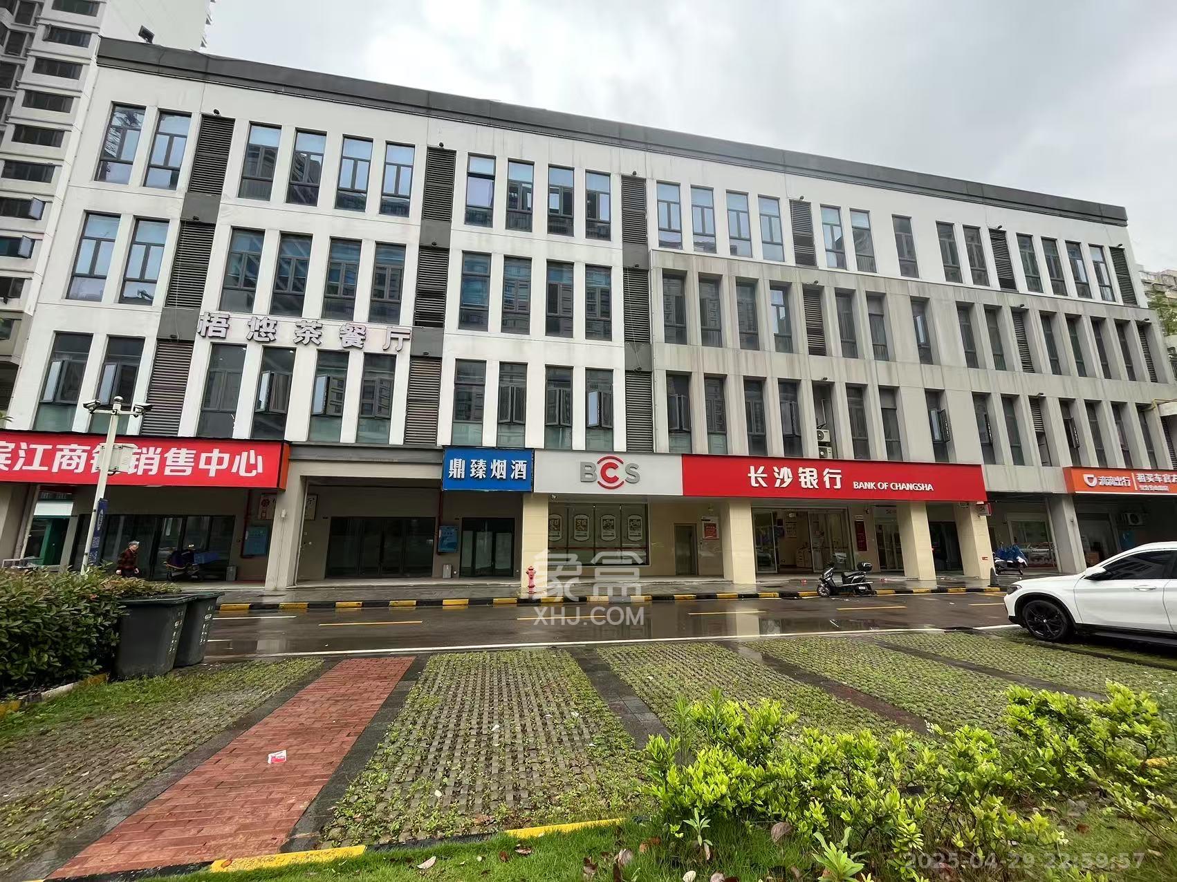 金恒银杉里   1217.0㎡      49000.0元/月