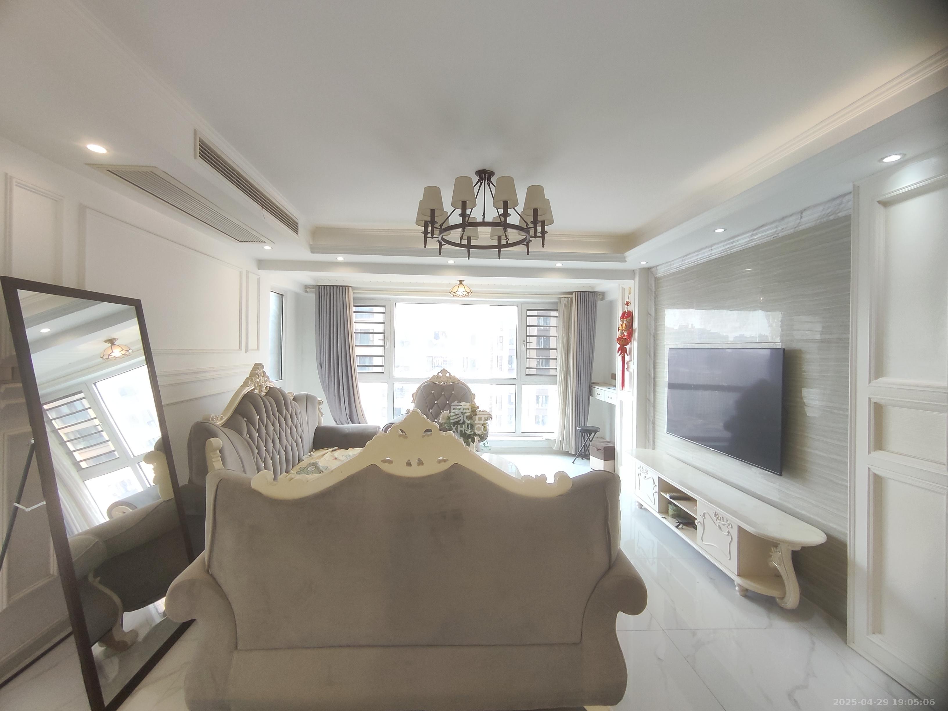 润和又一城  4室2厅2卫    3500.0元/月 润和又一城  4室2厅2卫    3500.0元/月