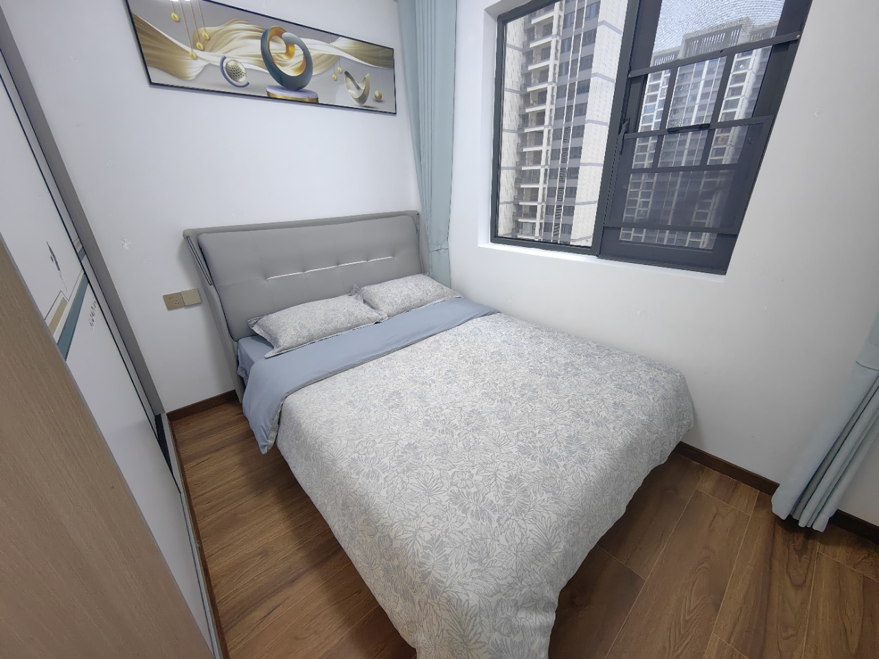 保利时光印象 4室2厅2卫 2380.0元/月 保利时光印象 4室2厅2卫 2380.0元/月室内图