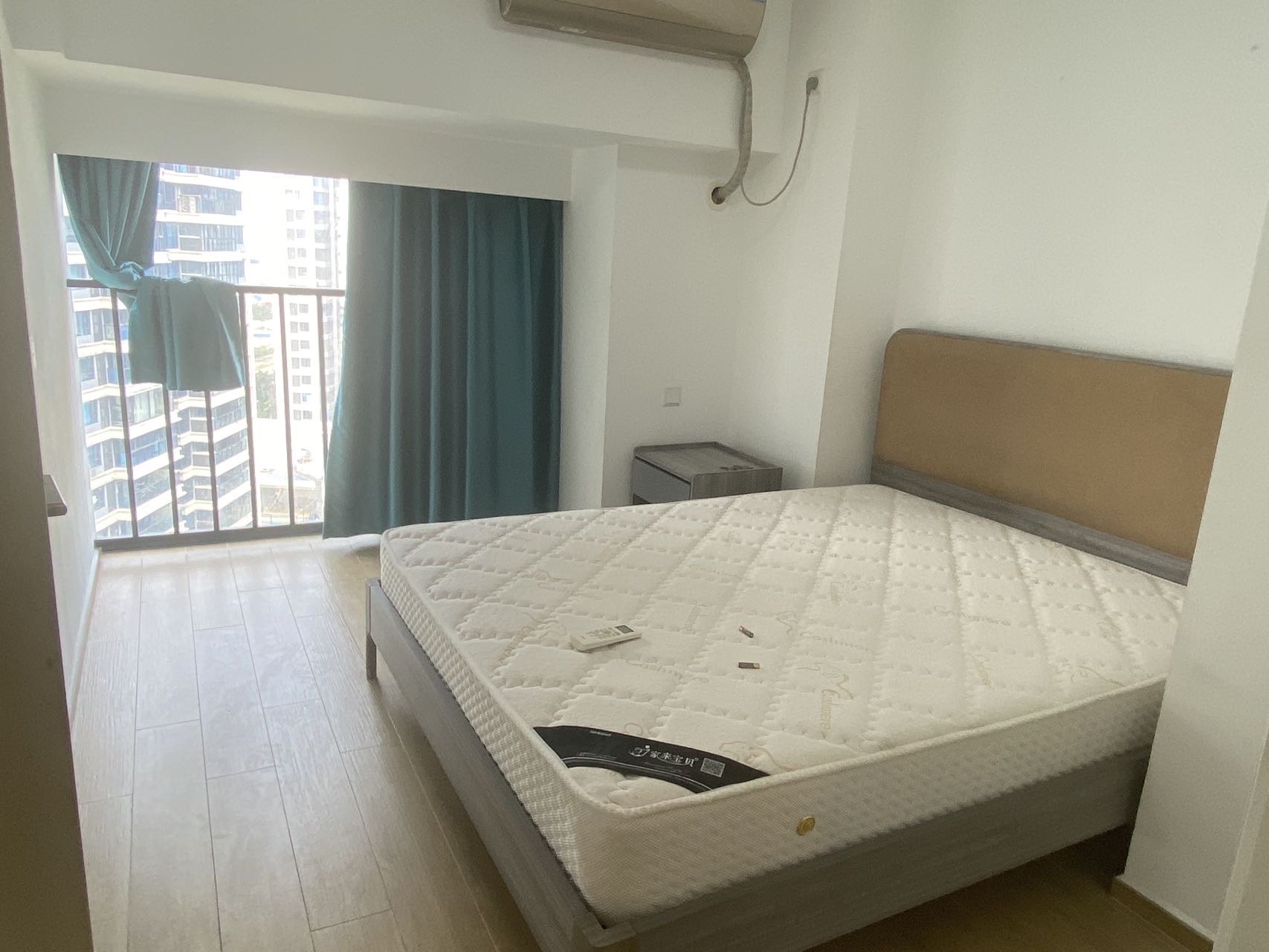 保利中央海岸三期熙园  2室2厅2卫   2500.00元/月室内图
