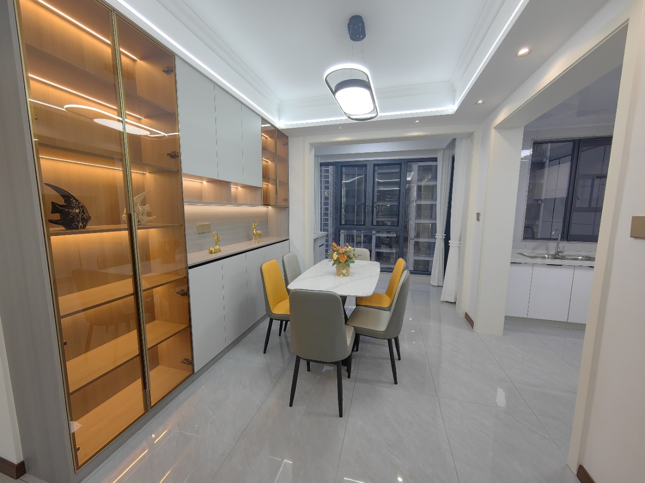 保利时光印象 4室2厅2卫 2380.0元/月 保利时光印象 4室2厅2卫 2380.0元/月室内图