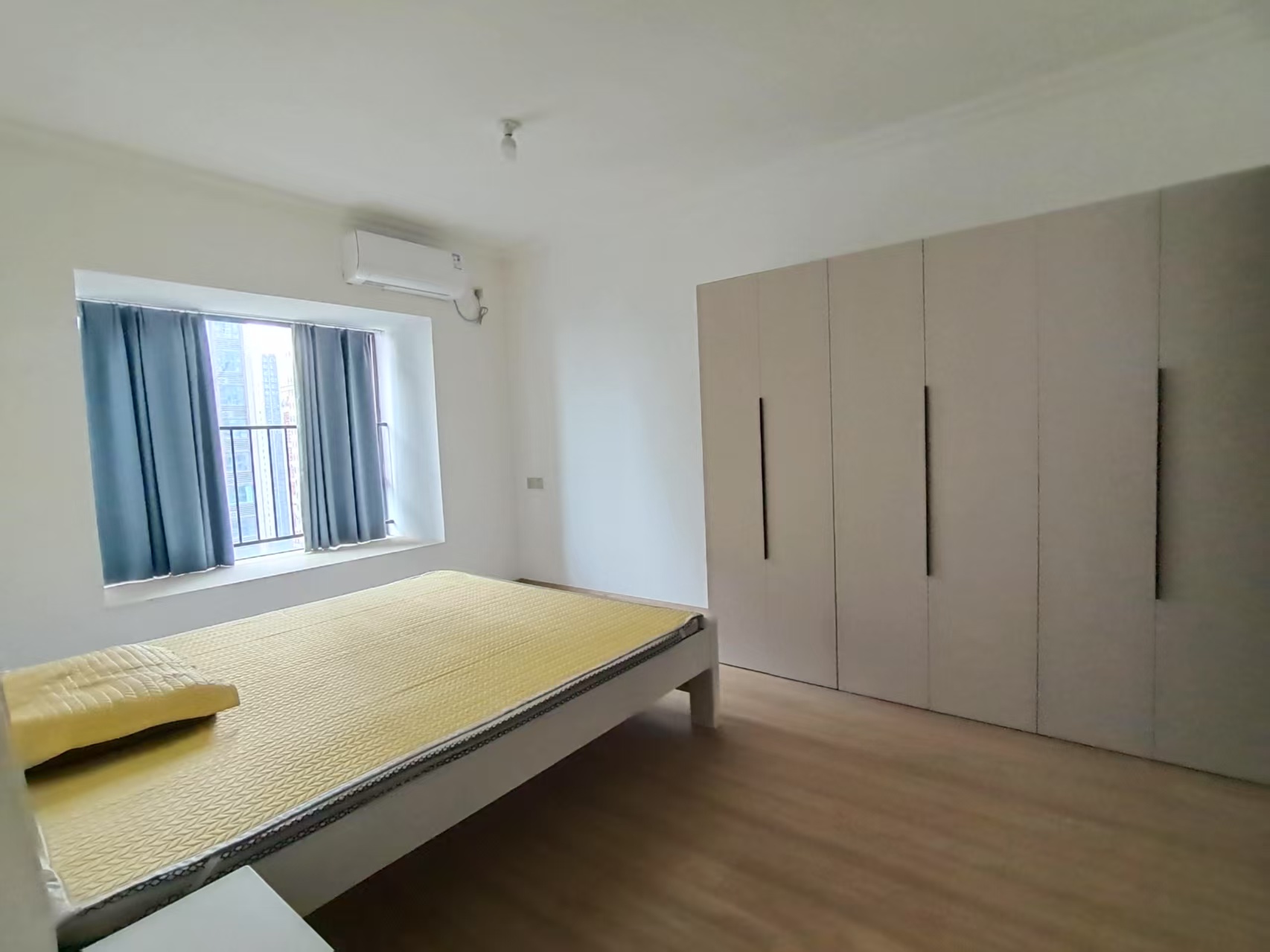 碧桂园梓山府  3室2厅2卫   1800.00元/月室内图